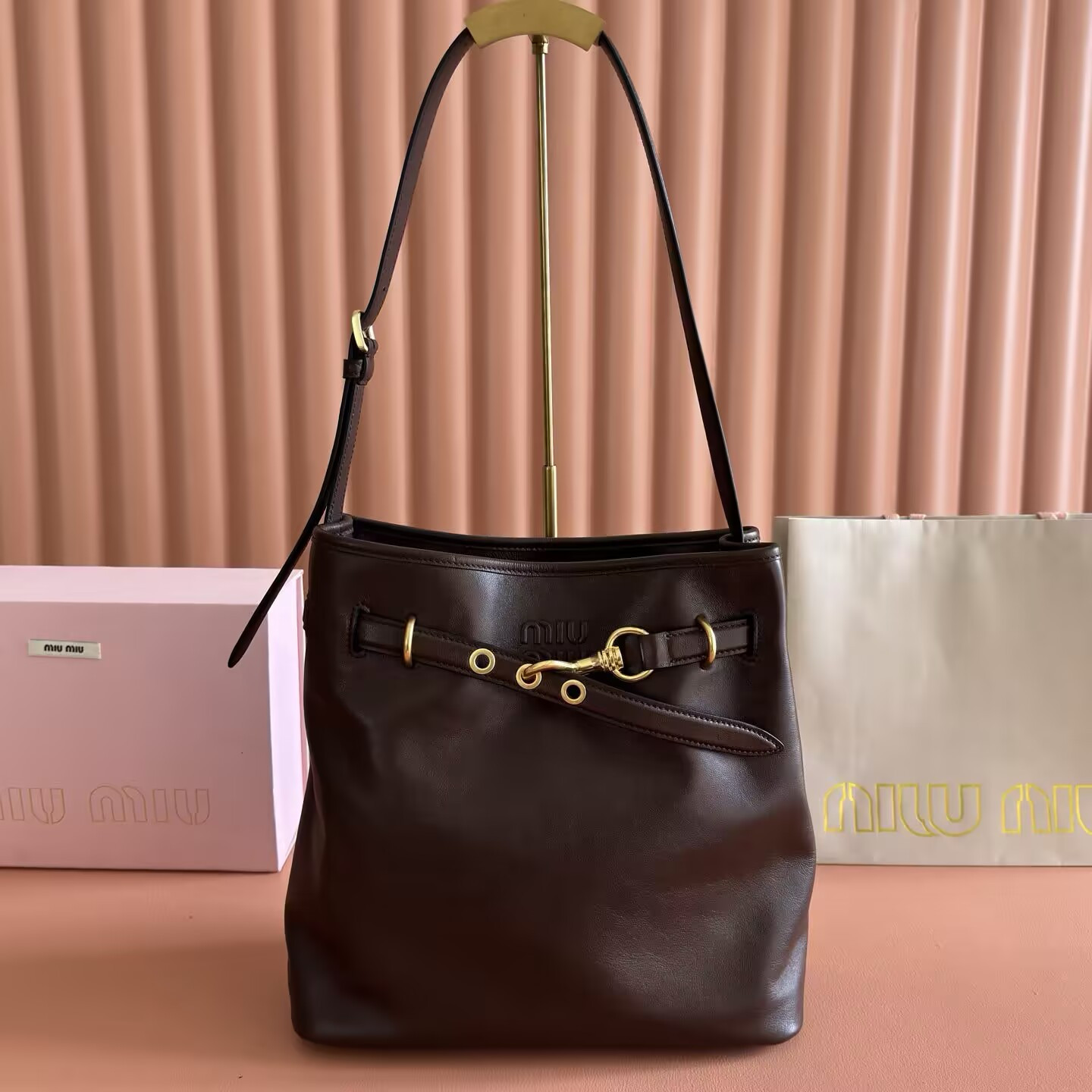 M1v M1v aventure nappa leather bucket bag 31x30x13cm