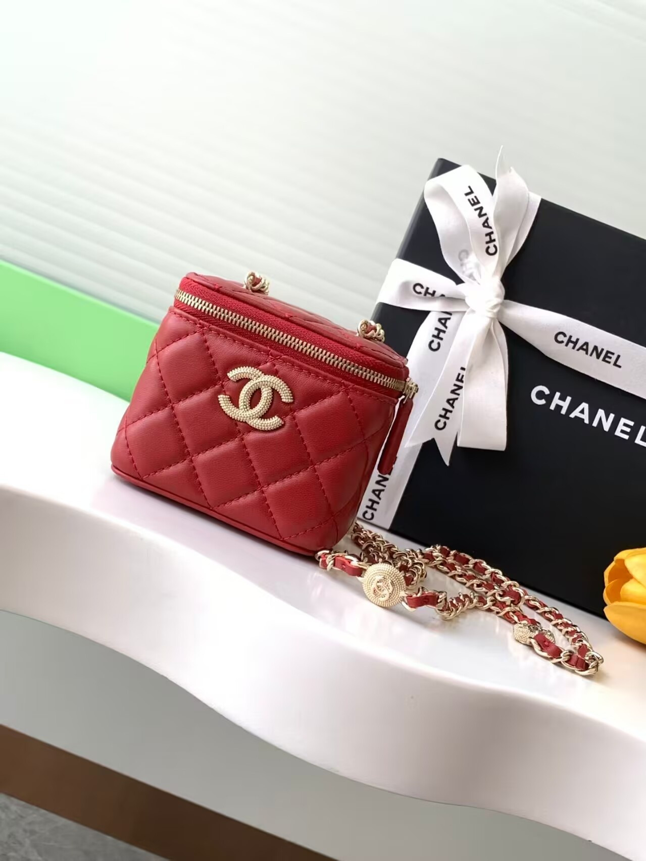 Ch**el Small Vanity with Chain 8.5x11x7cm