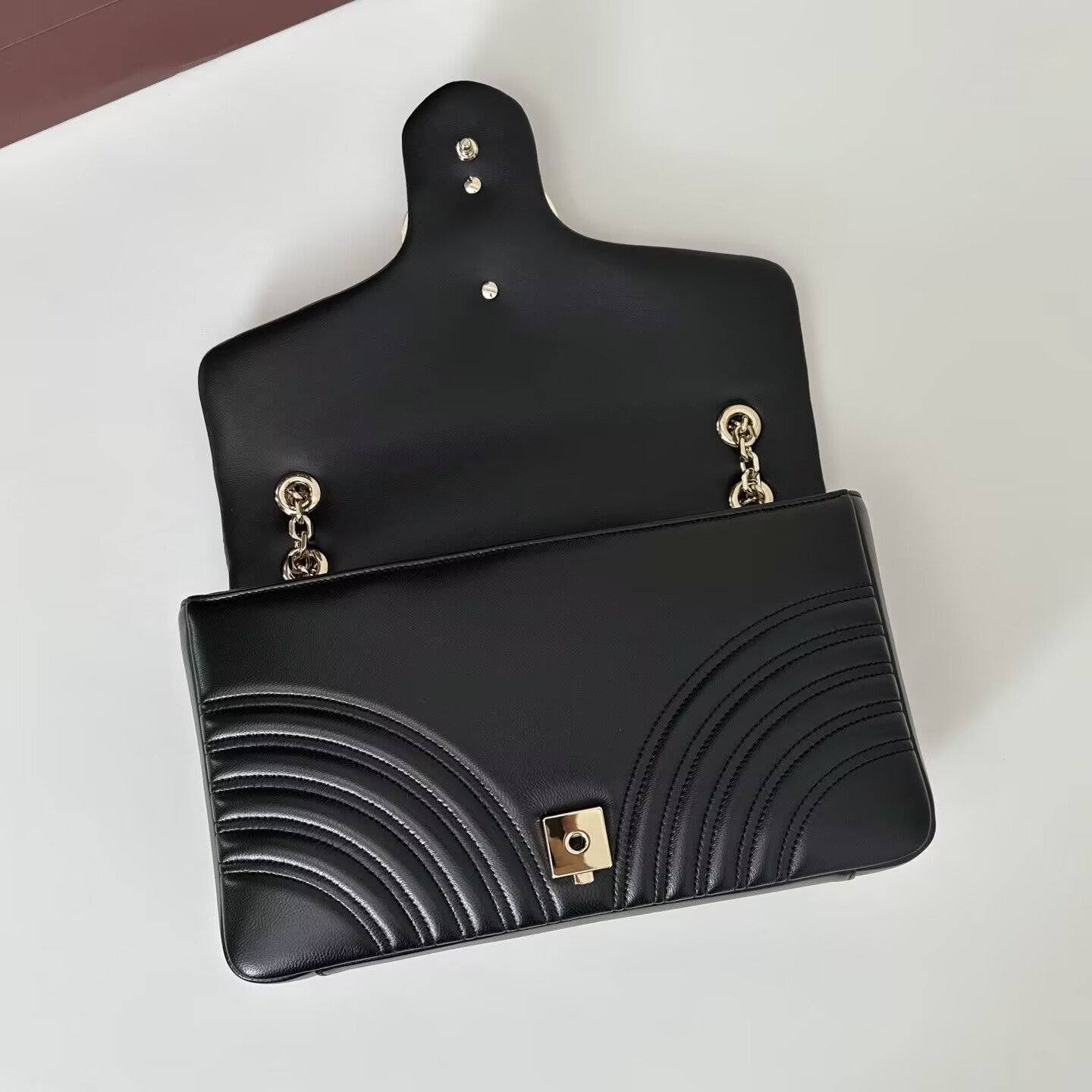 Gvc*1 GG Marmont Large Shoulder Bag 30.5x18x8cm