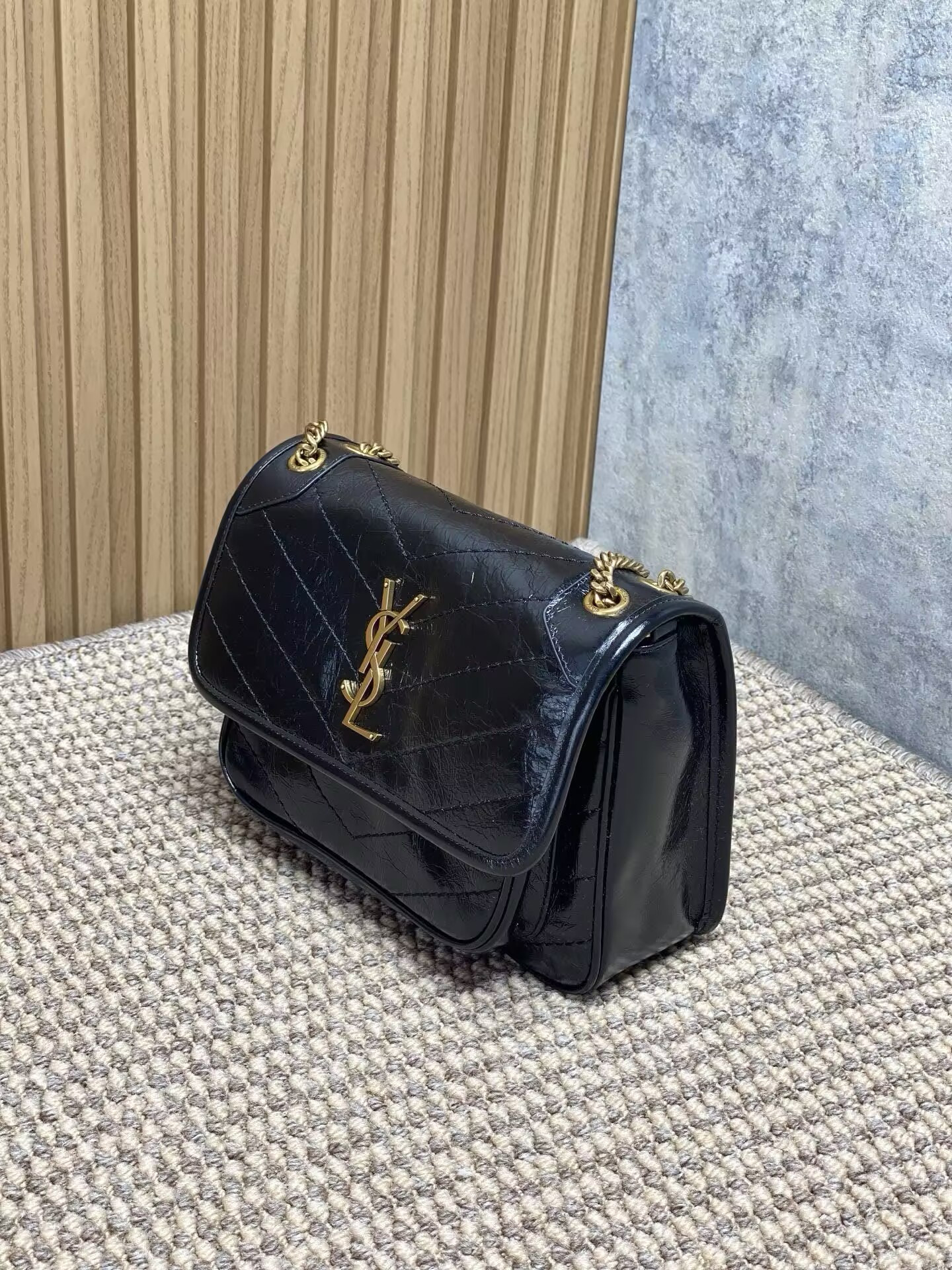 Y51 niki handbags 22x16.5x12cm