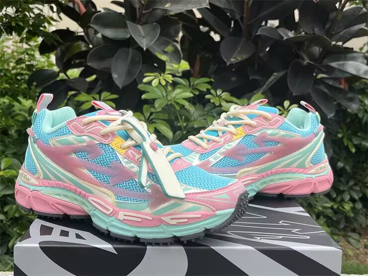 UA Off-White "BE RIGHT BACK"
