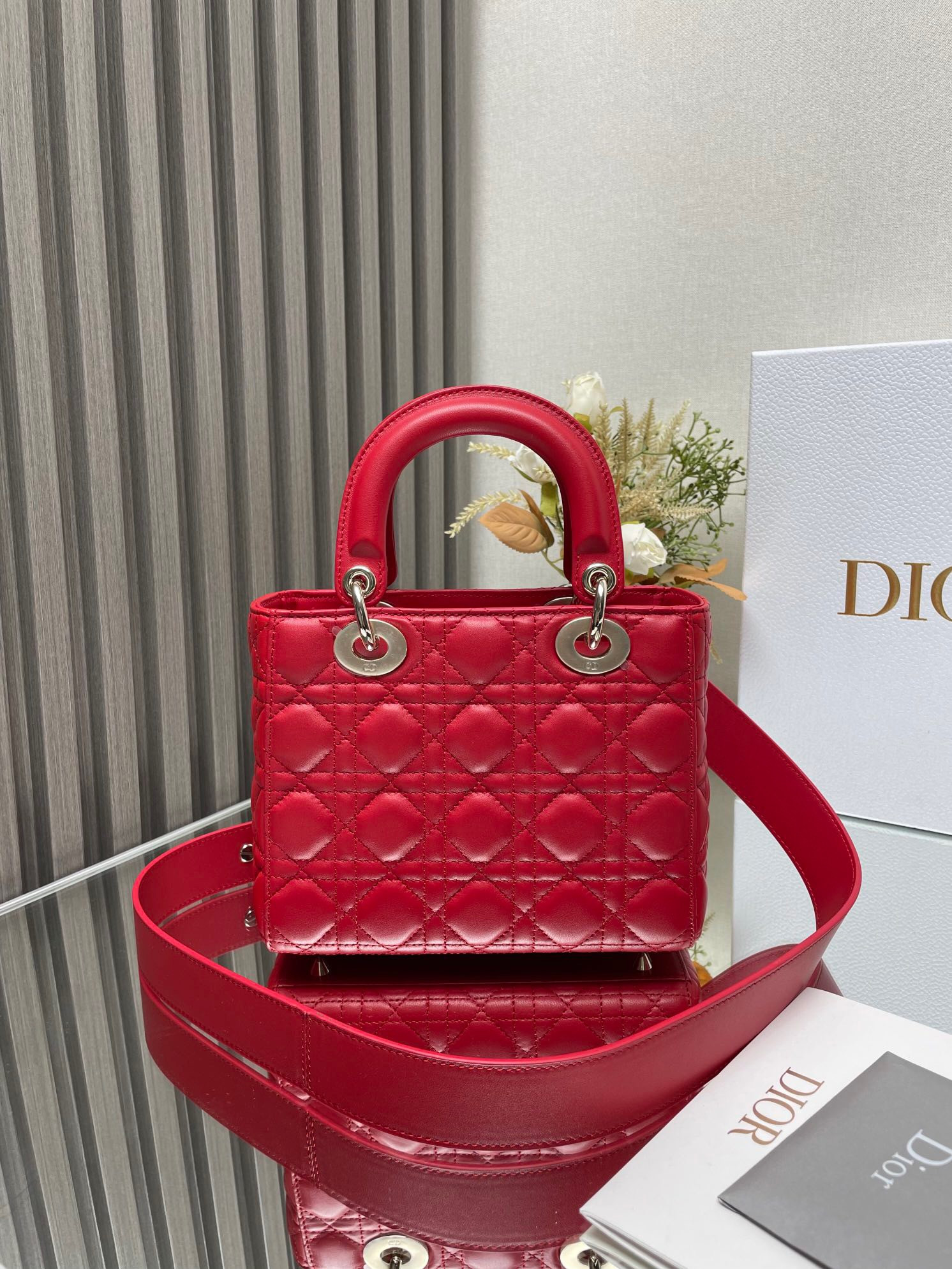 Small Lady D10r My ABCD10r Bag Red 8 x 6.5 x 3 inches