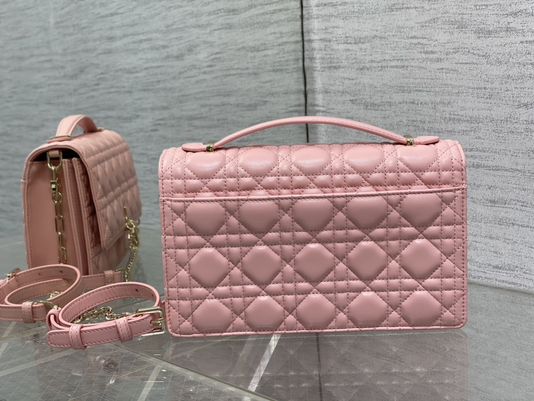 My D10r Top Handle Bag Melocoton Pink 9.5 x 5.5 x 3 inches