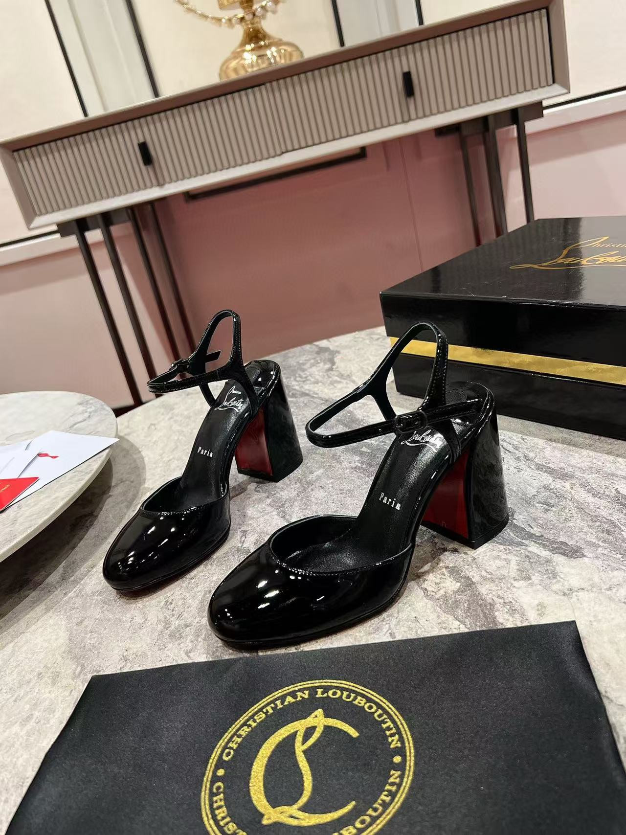 UA Chr1st1an LOUBOUTIN Shoes