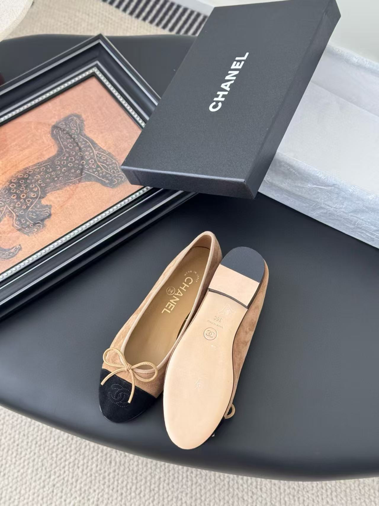 UA Ch**el Ballet flats