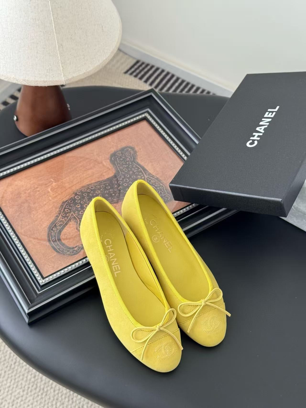 UA Ch**el Ballet flats