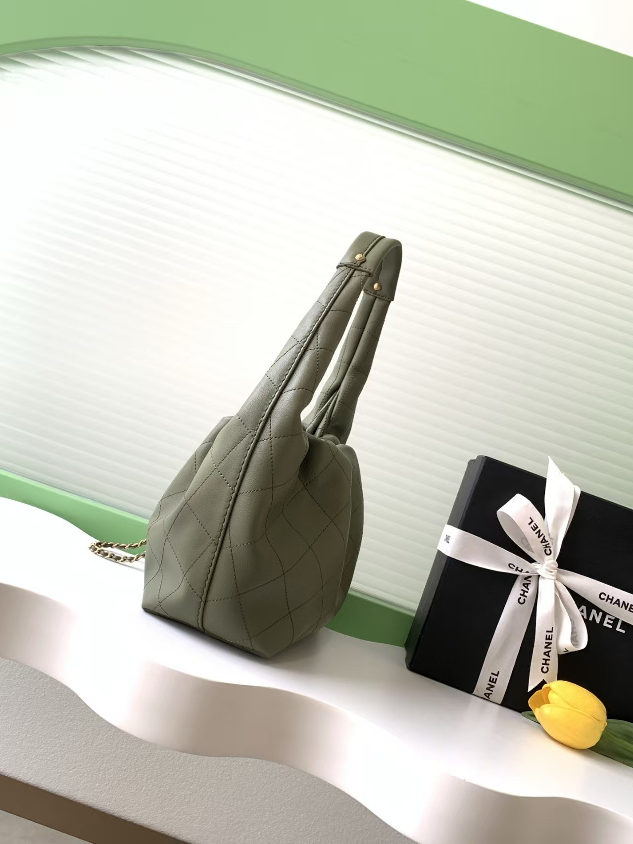 Ch**el hobo handbag as5976 32x24x12cm