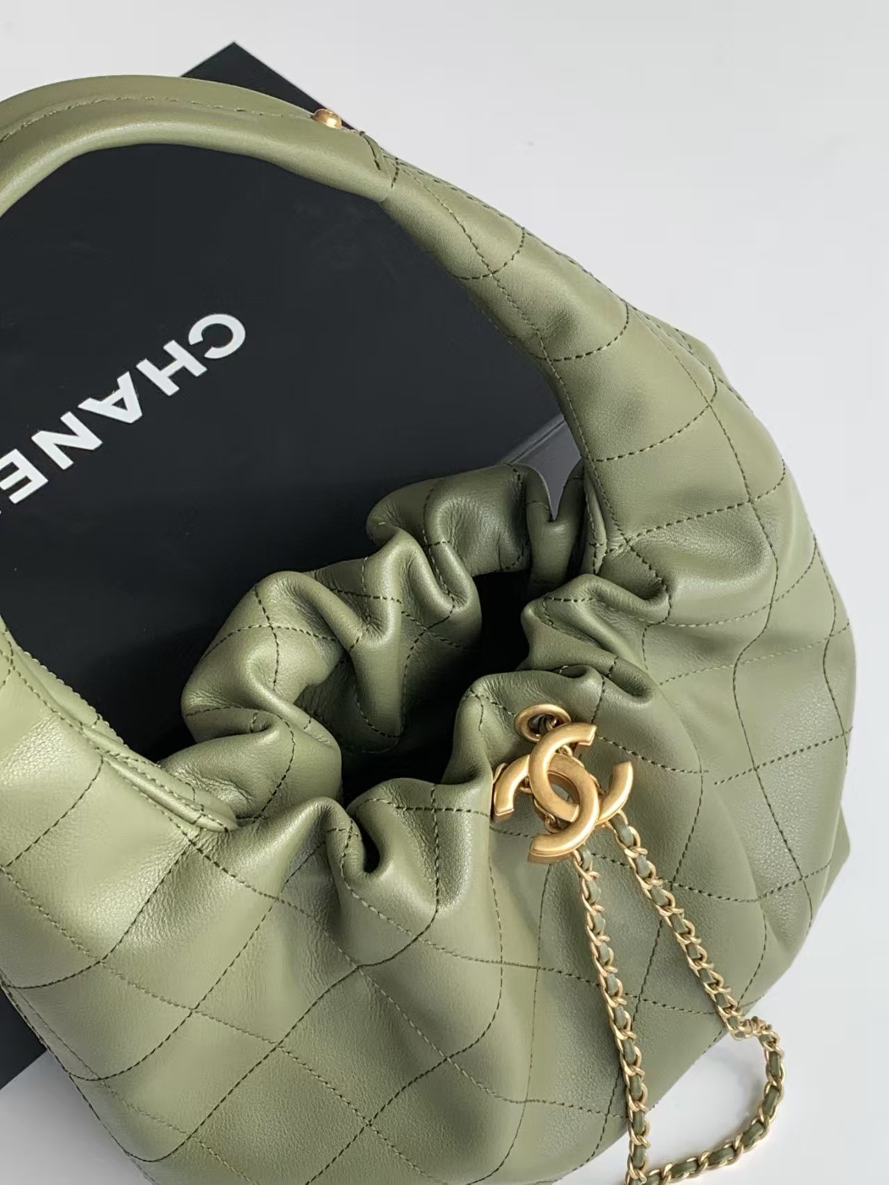 Ch**el hobo handbag as5976 32x24x12cm