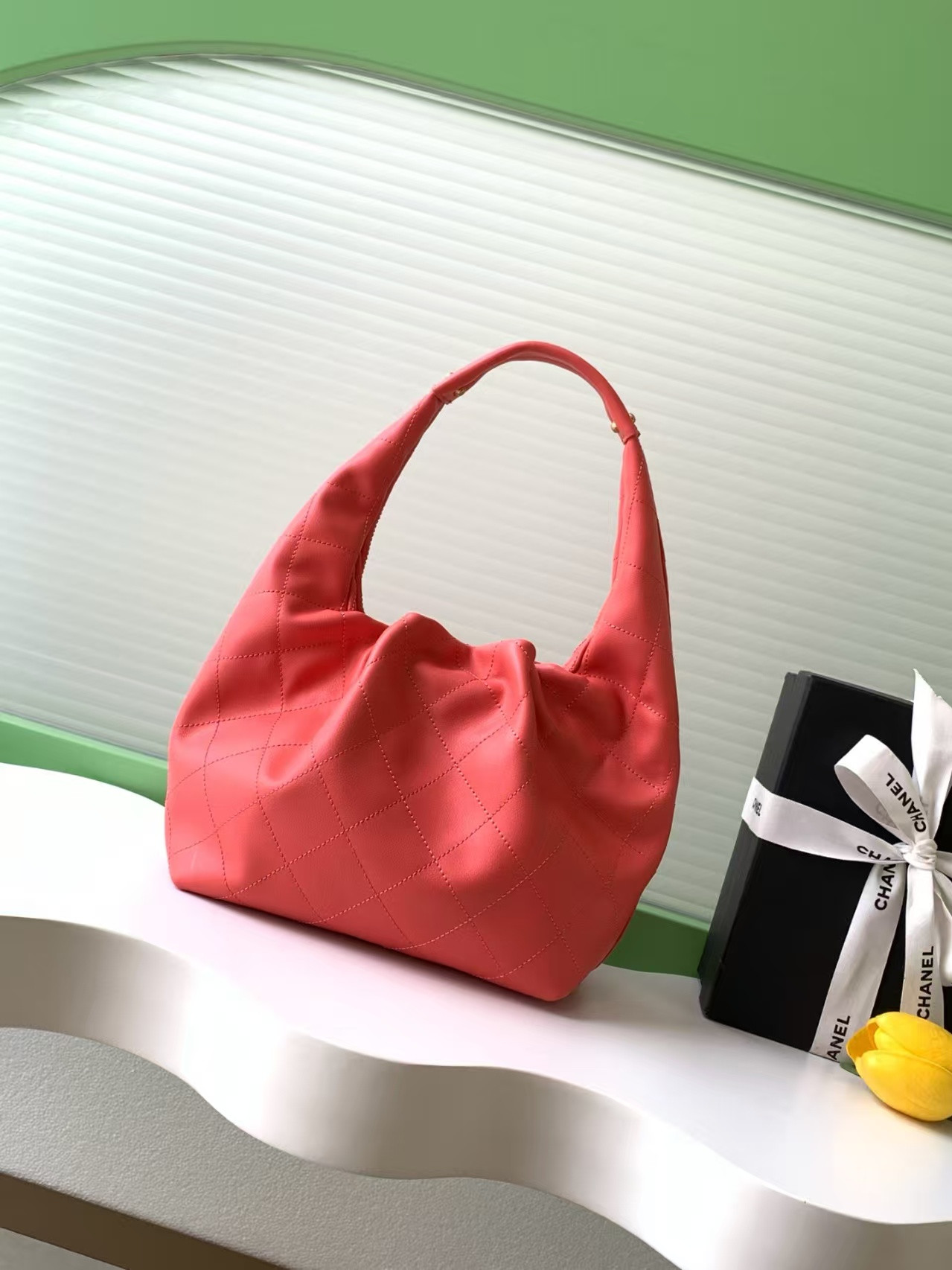 Ch**el hobo handbag as5976 32x24x12cm