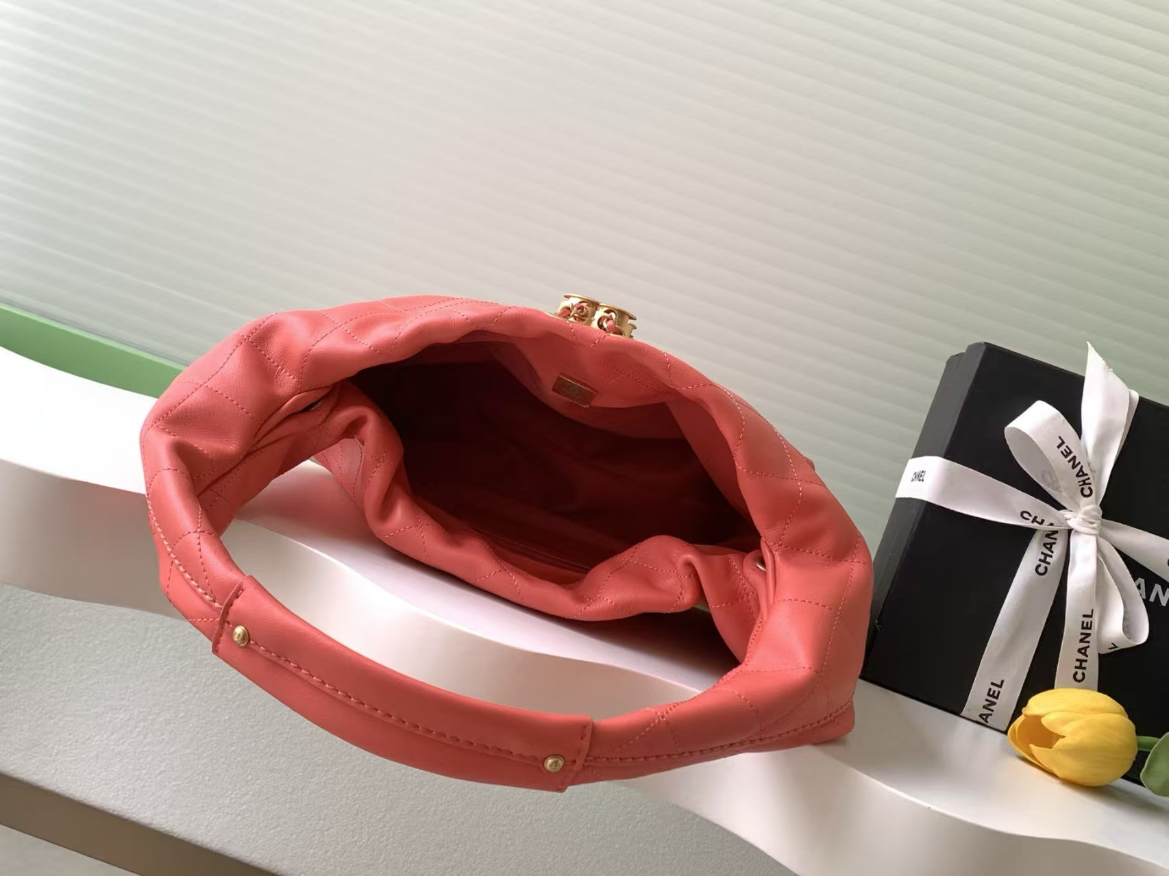 Ch**el Large Hobo Bag 30x12x45cm