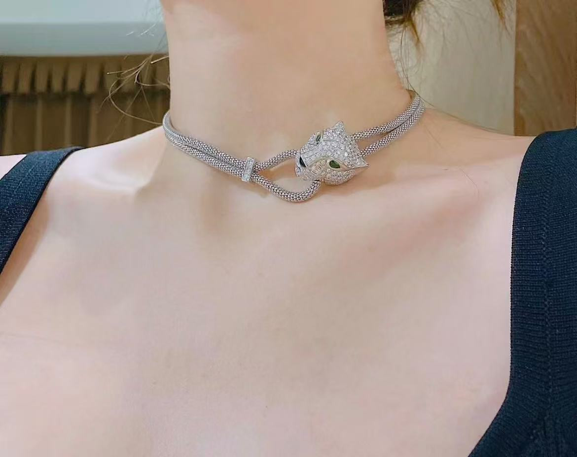 Ca*t1er panthère de Ca*t1er paved necklace