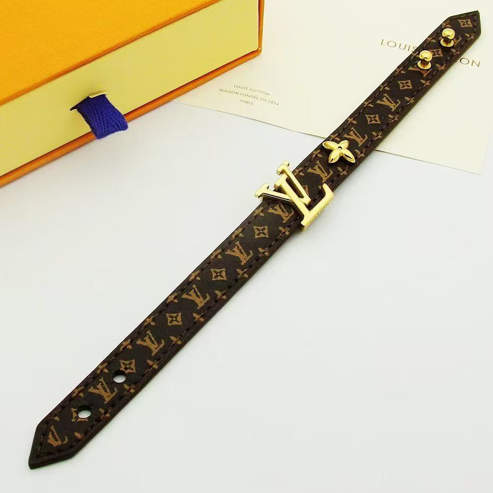 l0vis Vvtt0n bracelet