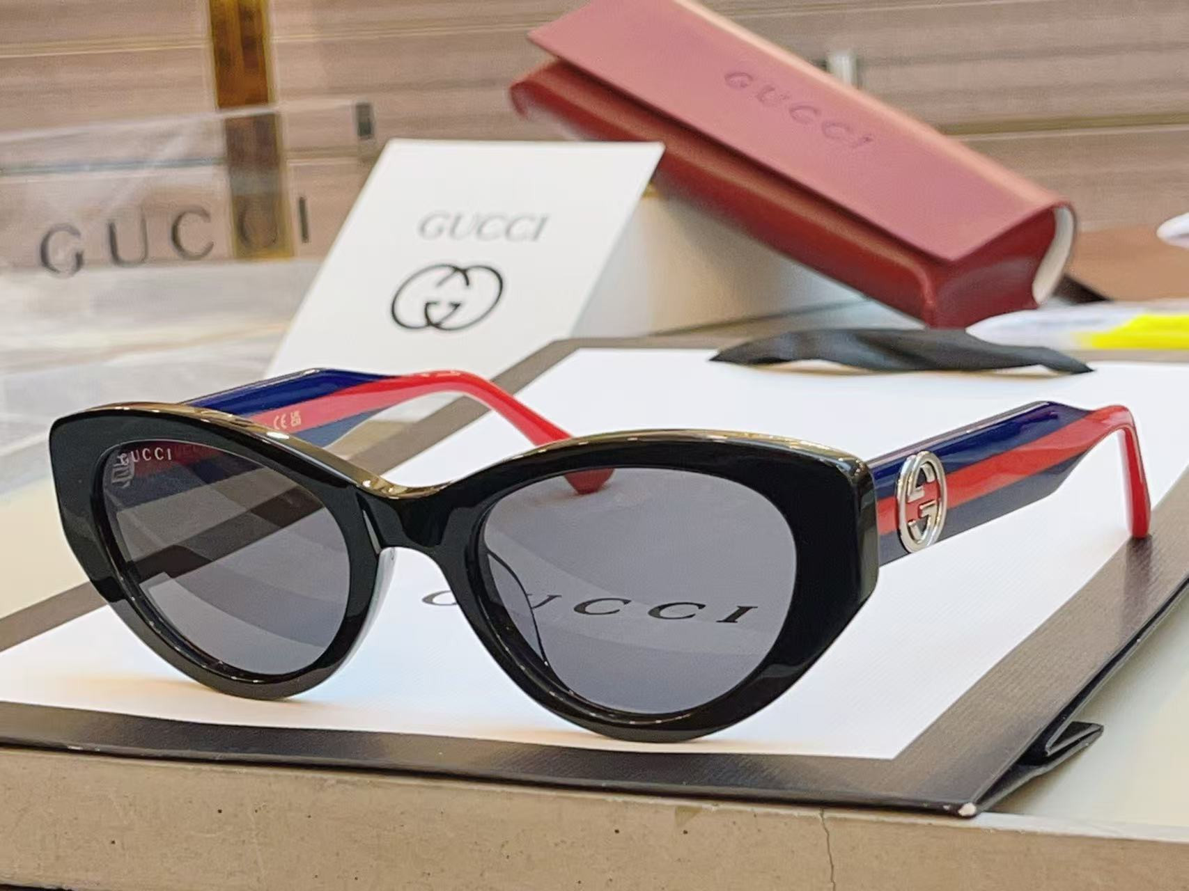 Gvc*1 glasses