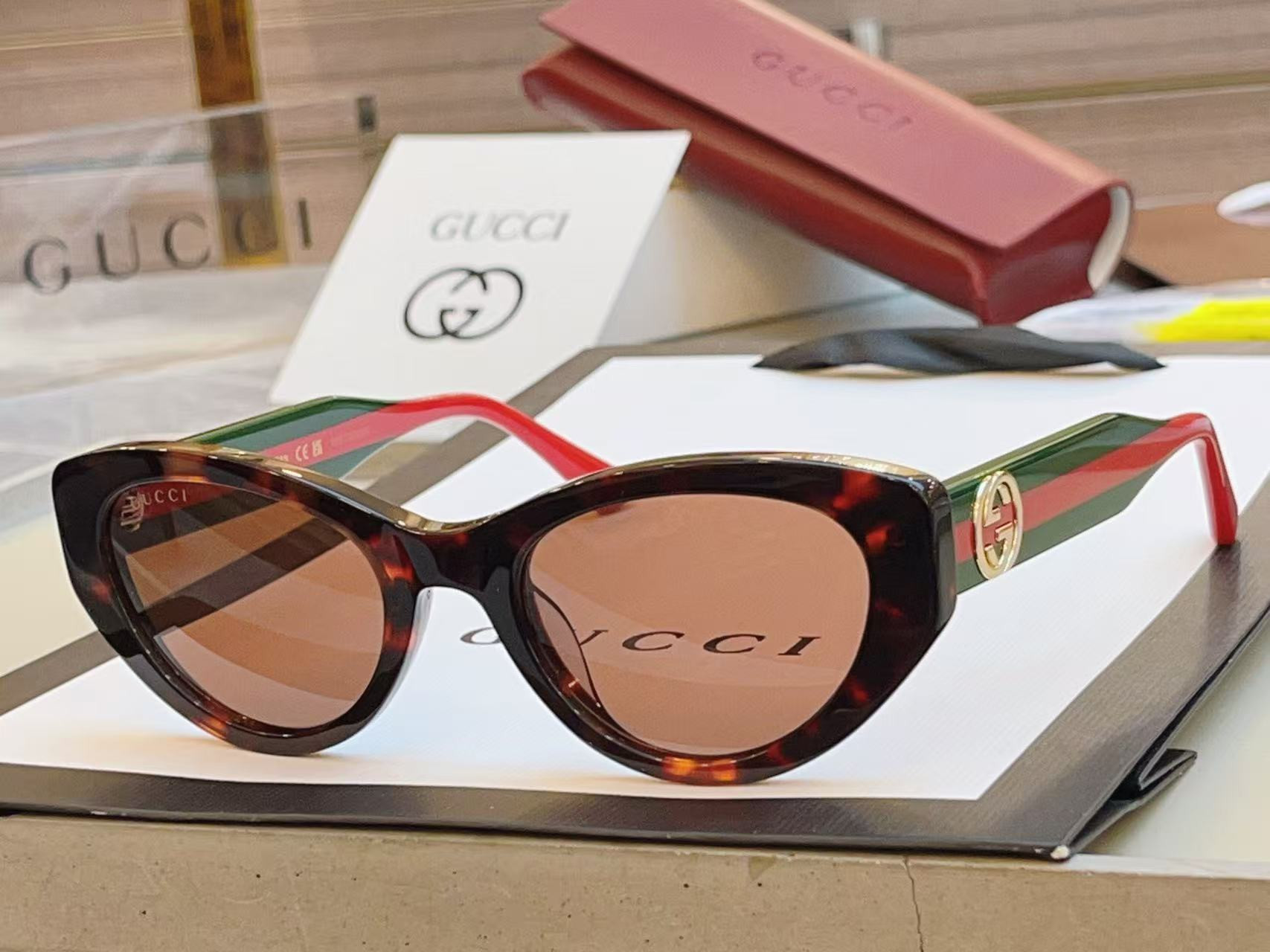 Gvc*1 glasses
