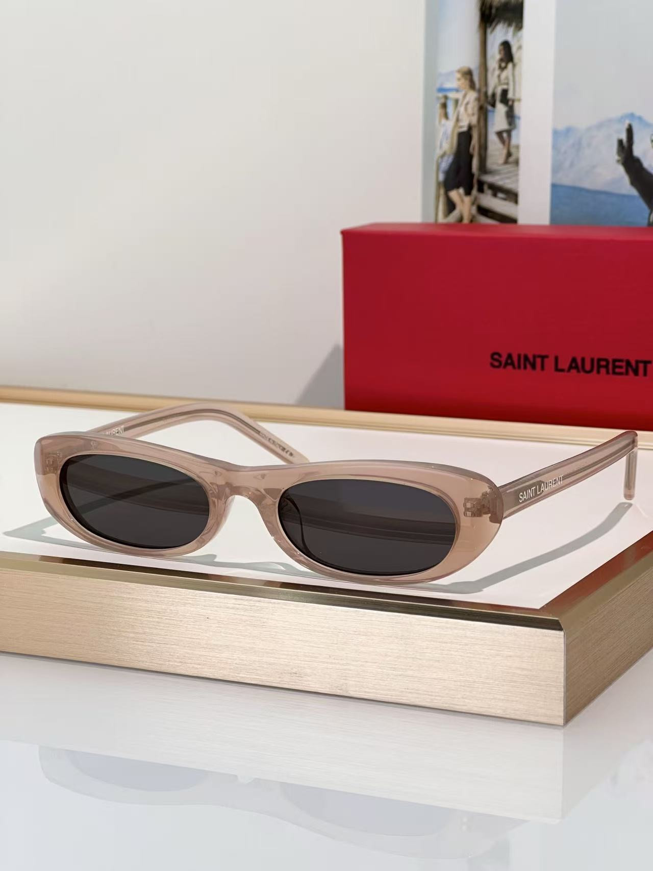 Y51 glasses