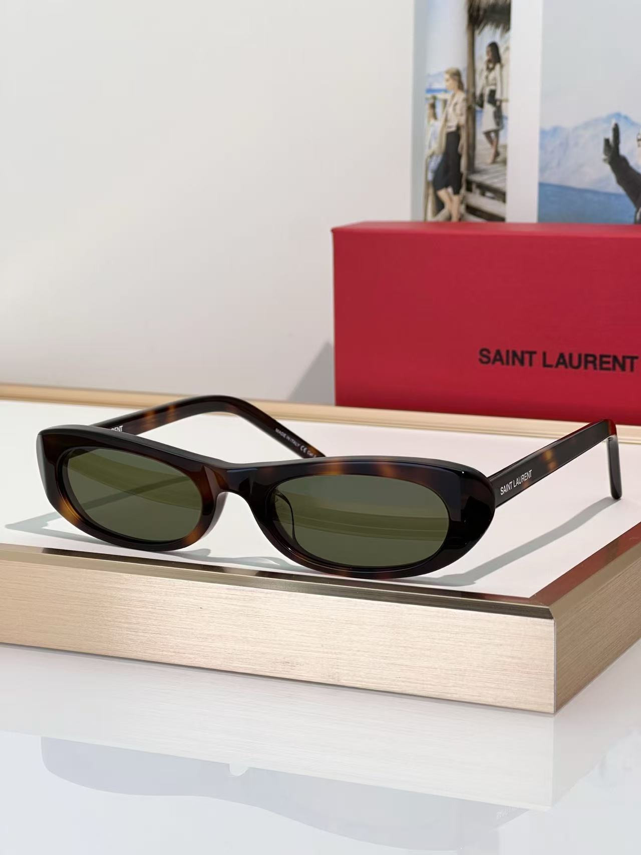 Y51 glasses