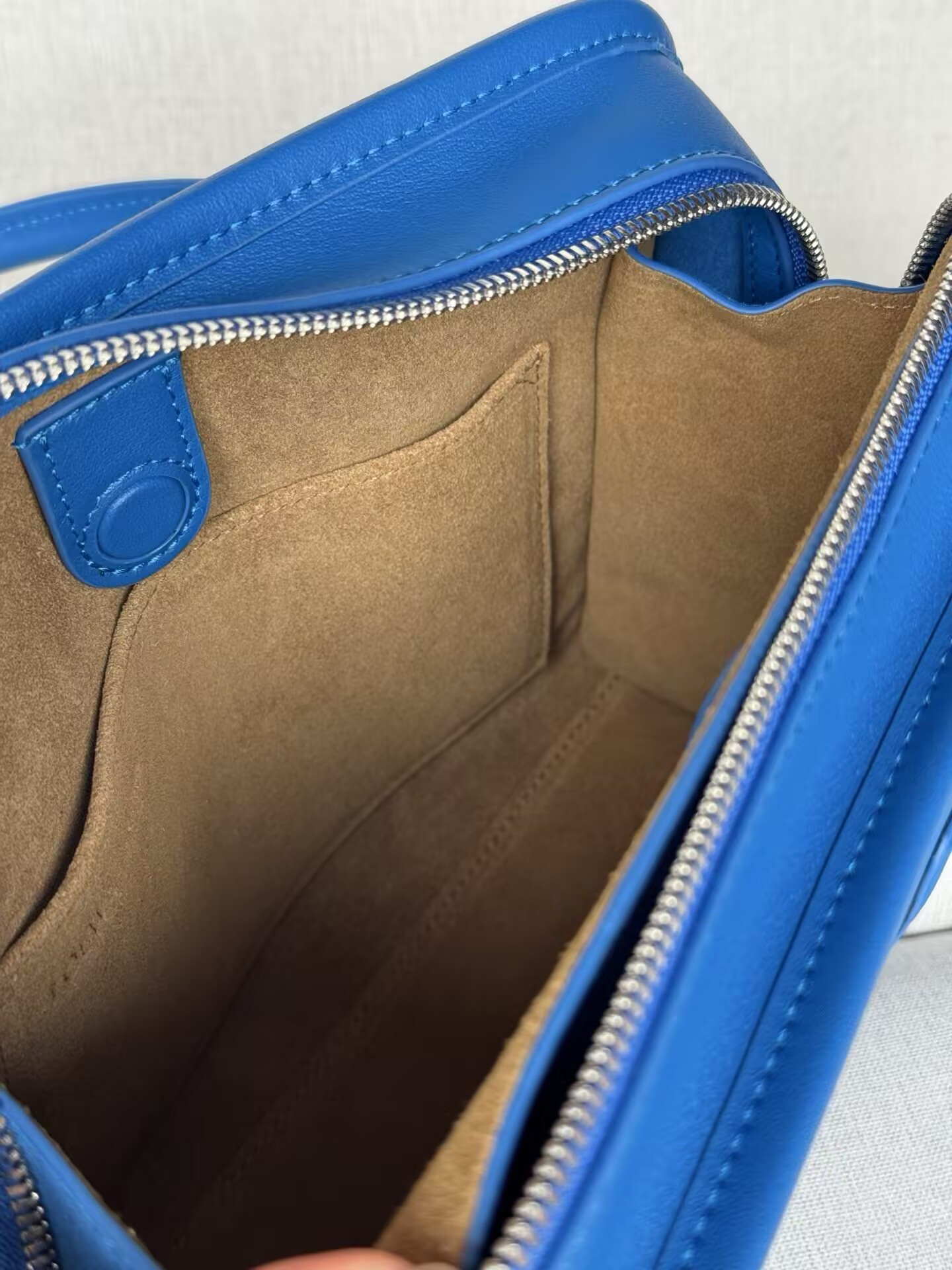 L0ew* small amazona 180 bag 24.5x10x18.5cm