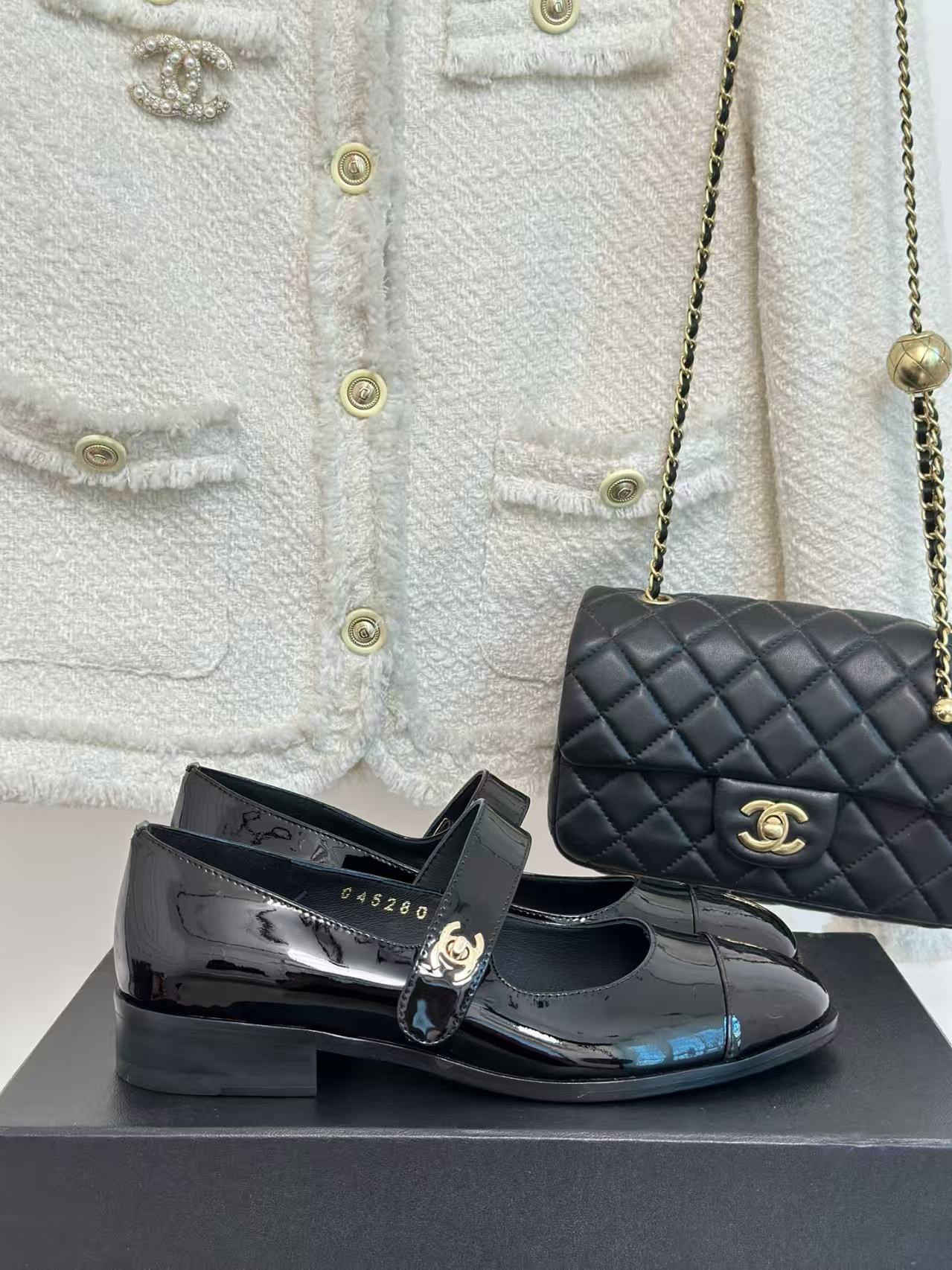 ua Ch**el patent mary janes