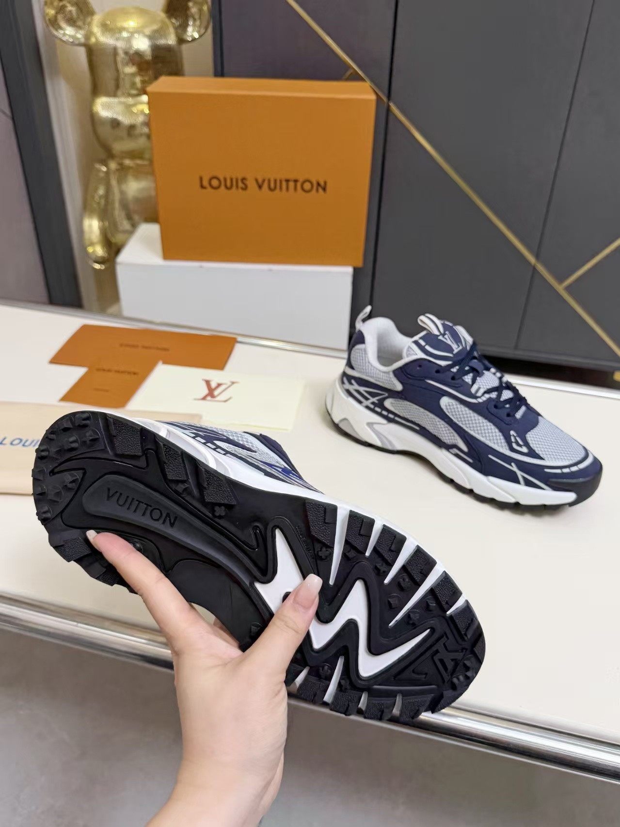 UA LV Sneakers