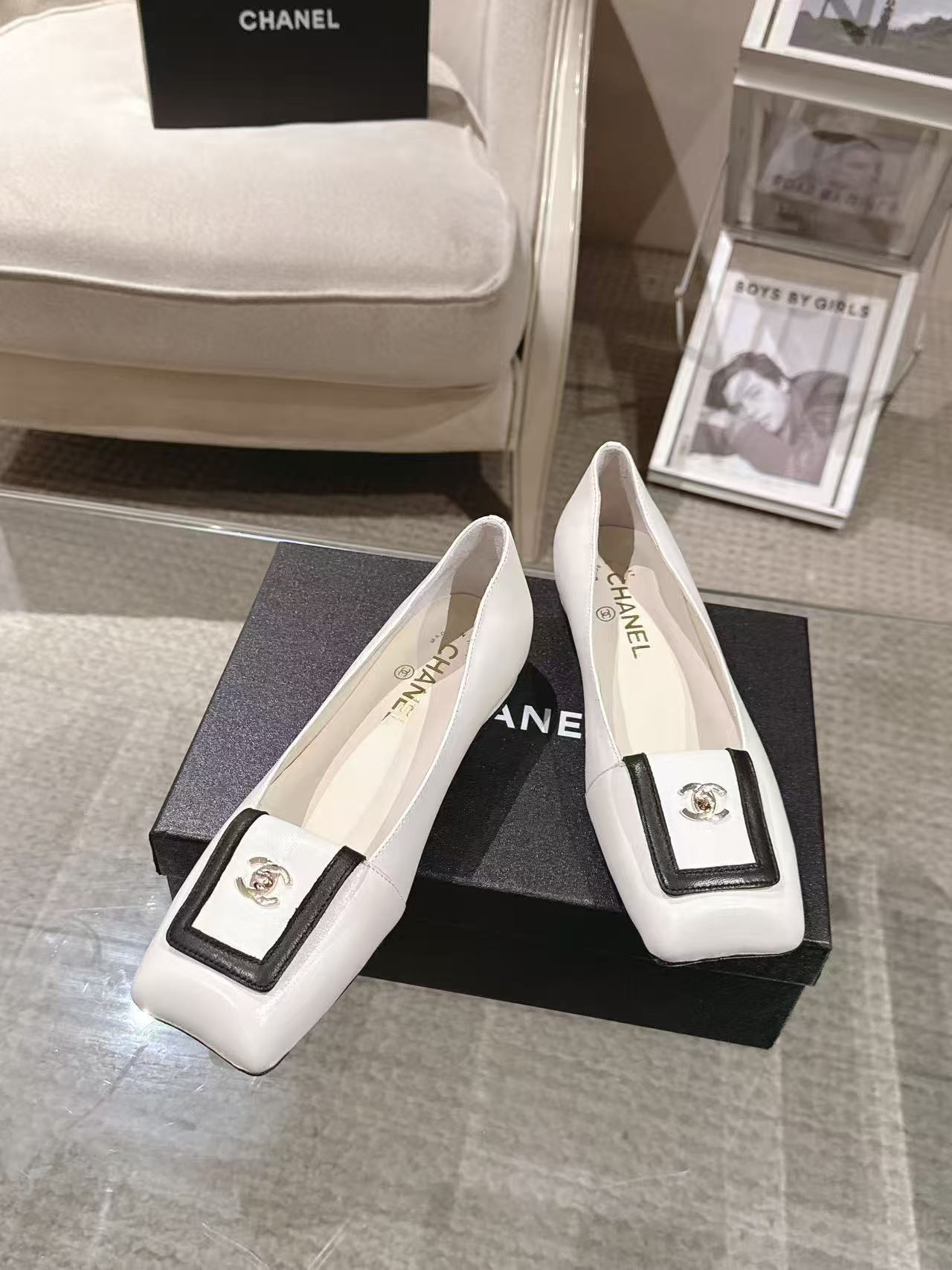 ua Ch**el flats