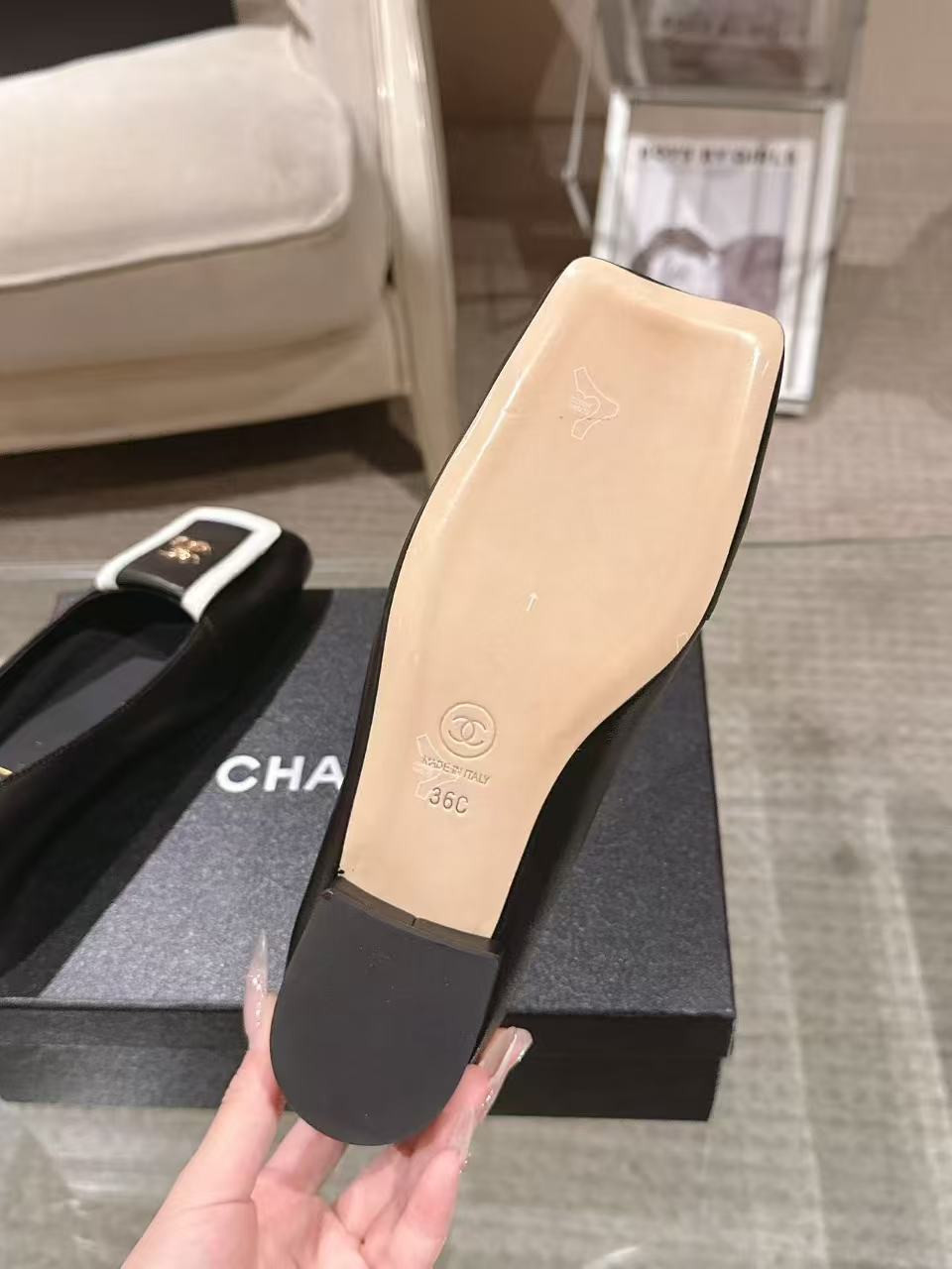 ua Ch**el flats
