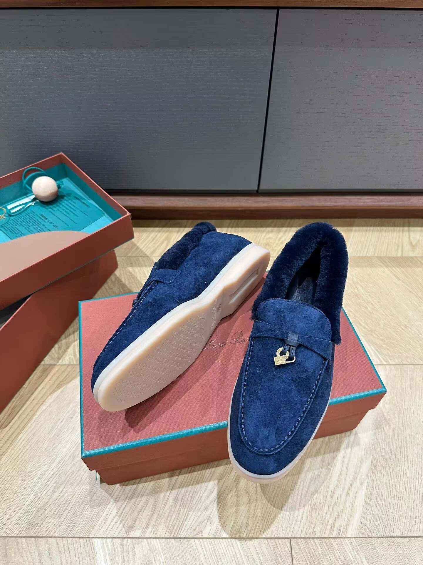 UA L0r0 P1ana Summer Charms Walk Loafers