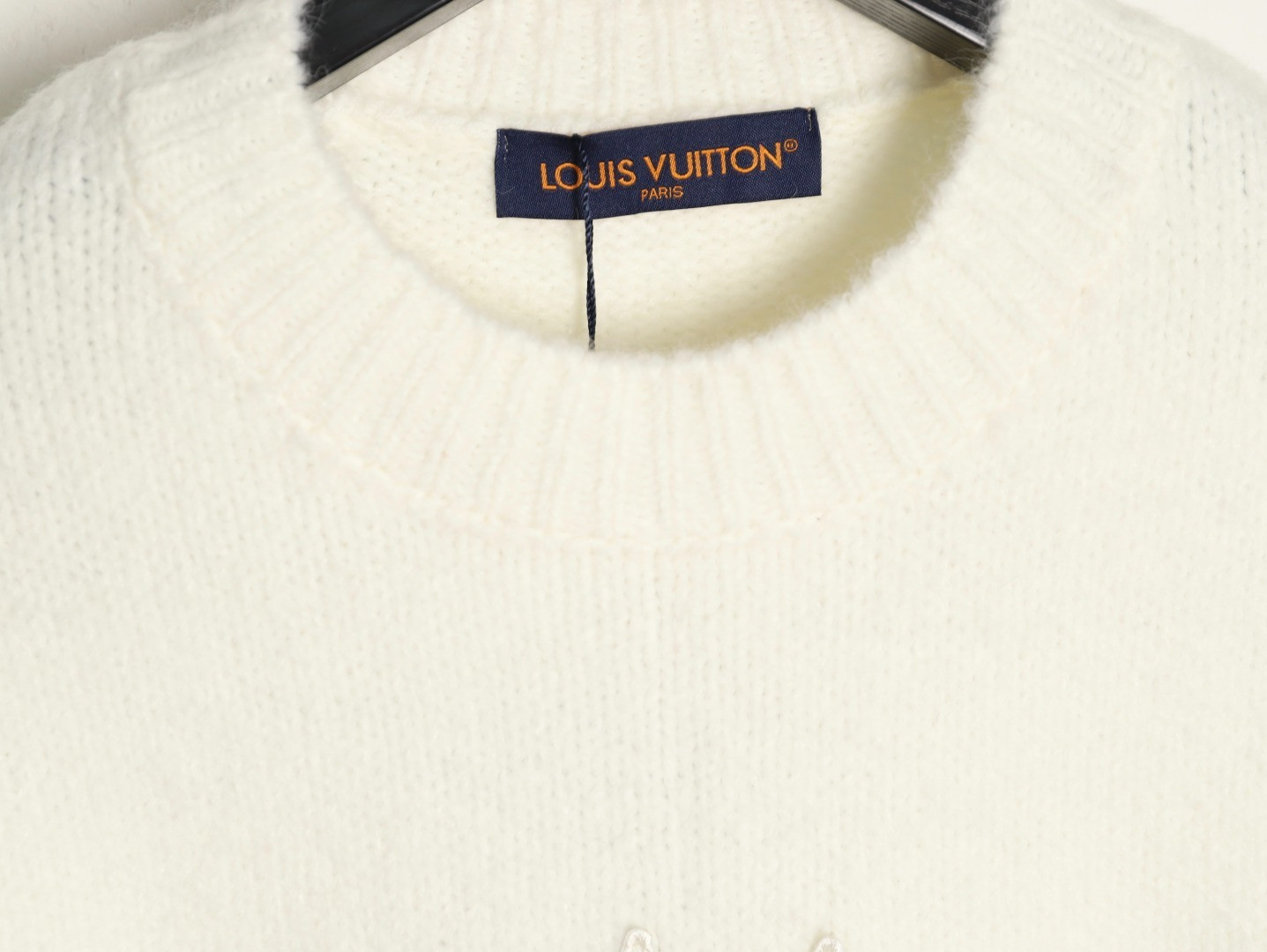 L0vis Vvtt0n LV Knitting Sweaters