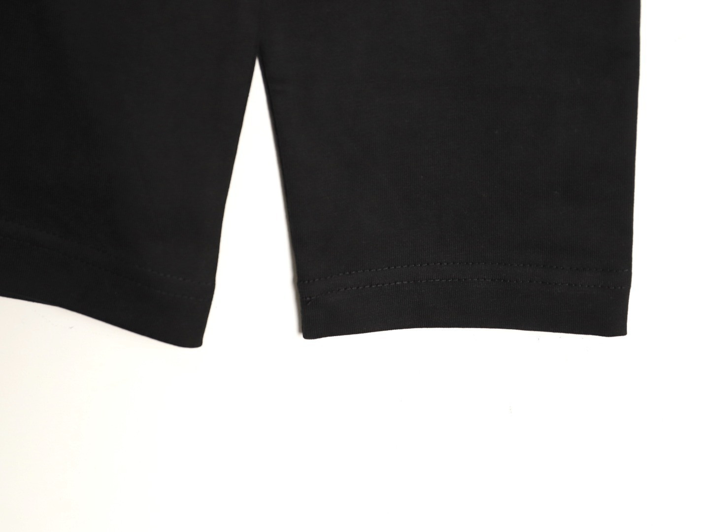 Gvc*1 Long-sleeved T-shirt