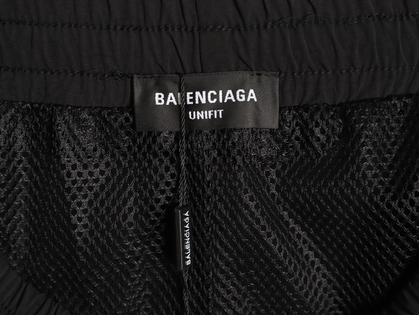 Ba1en*iaga shorts