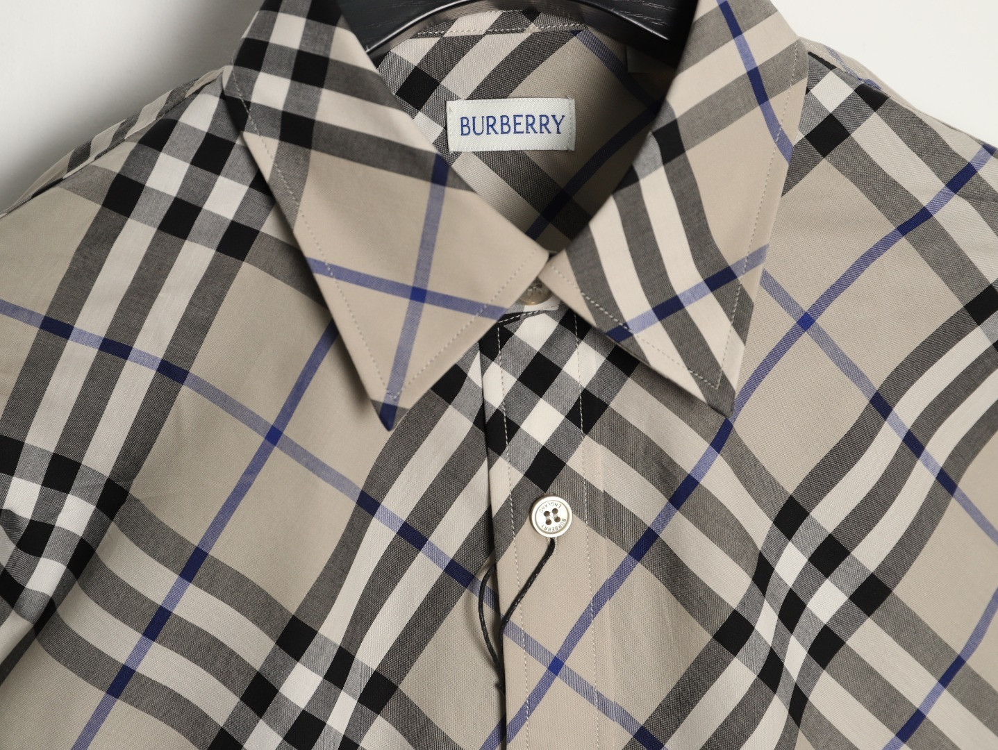 Bv*b*rry long-sleeved shirts