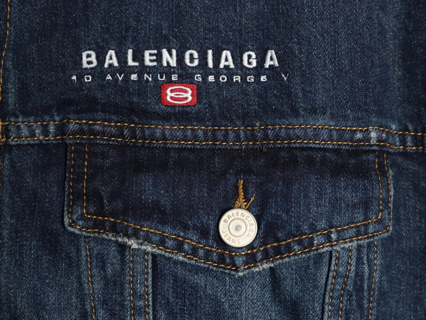 ba1en*iaga 25fw De*1m coats