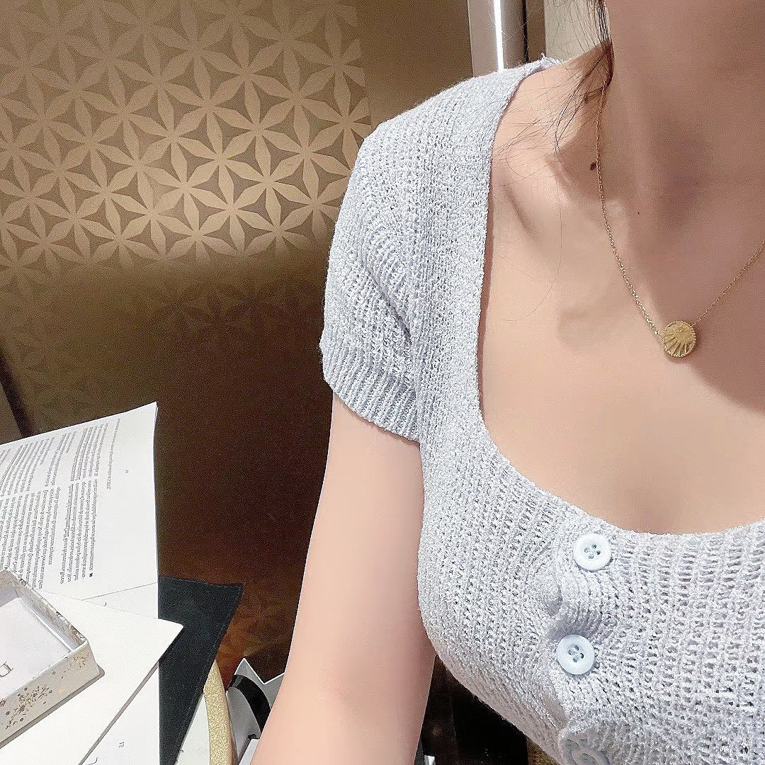 D10r Rose Céleste Medallion Necklace