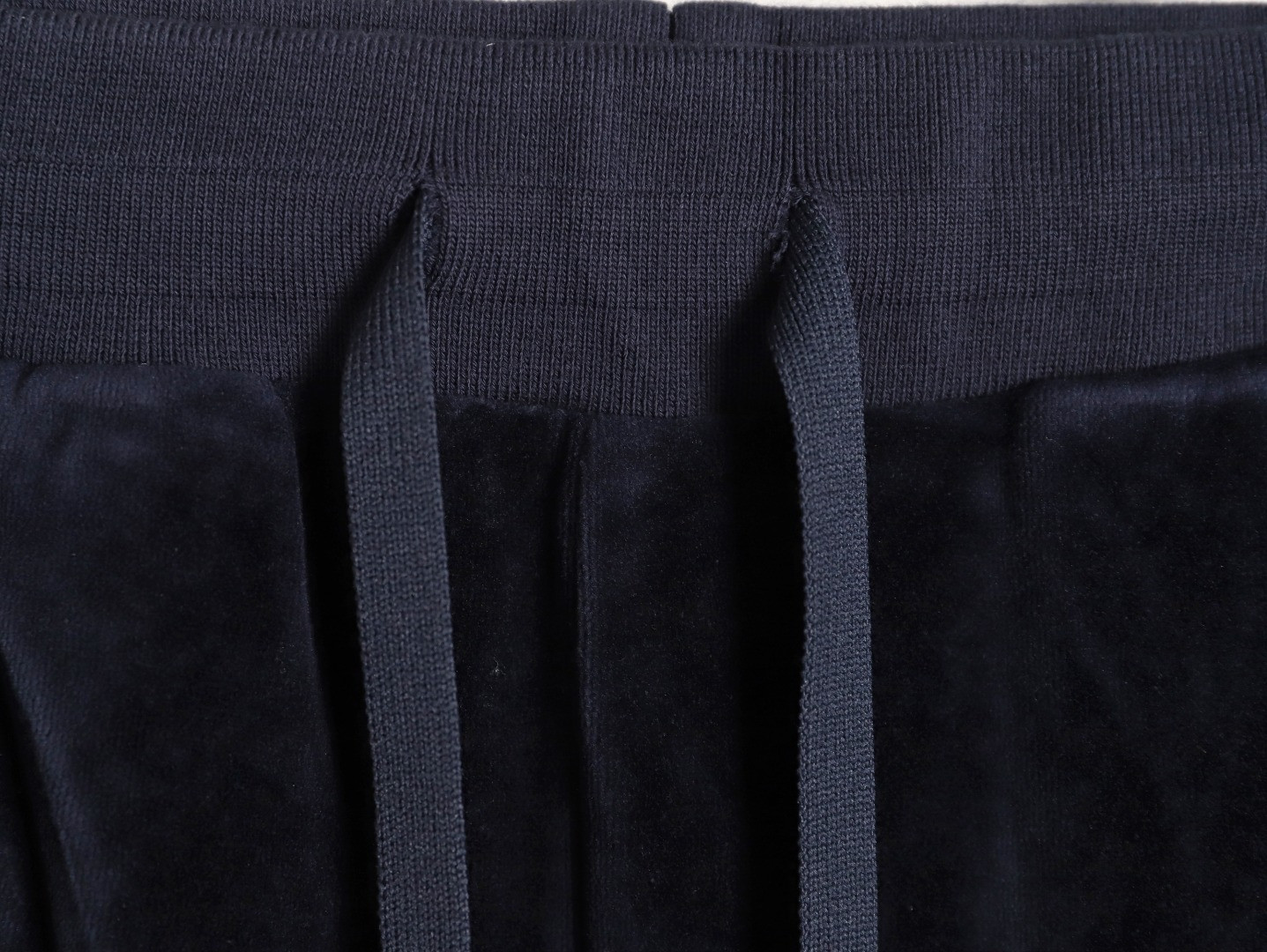 l0vis Vvtt0n lv pants suit