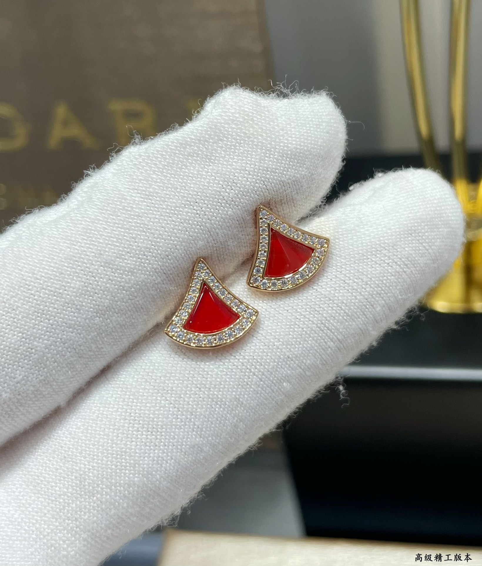 Bv1g*ai Skirt Earrings