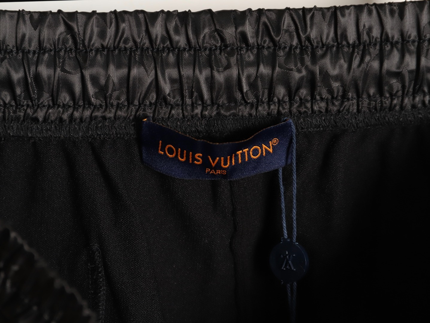 l0vis Vvtt0n lv knitting shorts suit