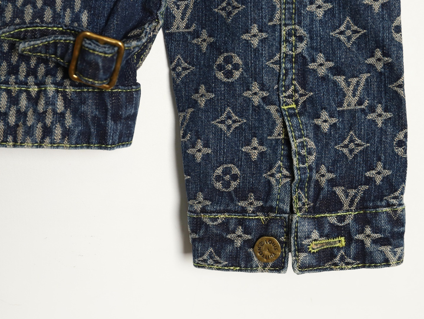 l0vis vvtt0n De*1m jacket