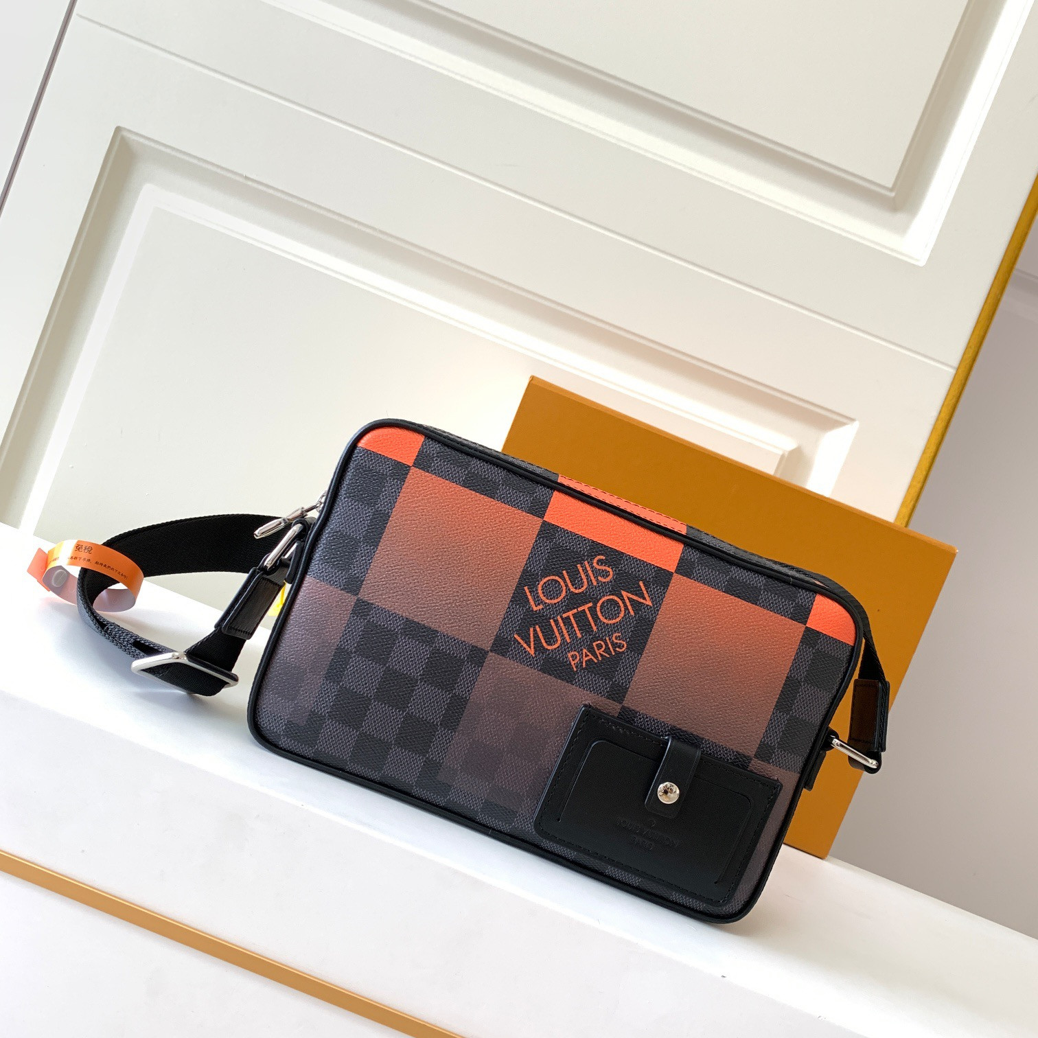 LV ALPHA MESSENGER N40421