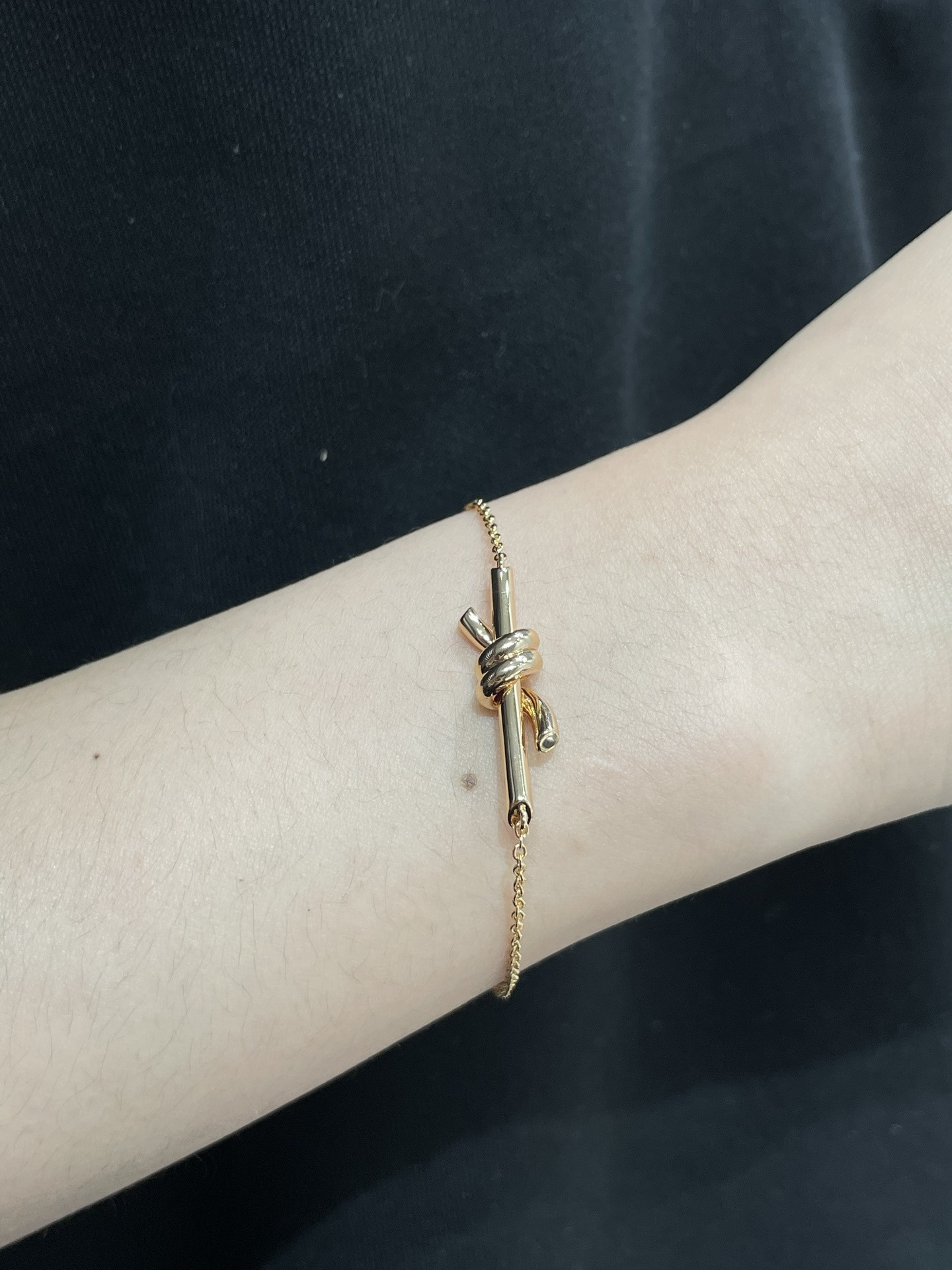 T*f*ny & co. knot chain bracelet