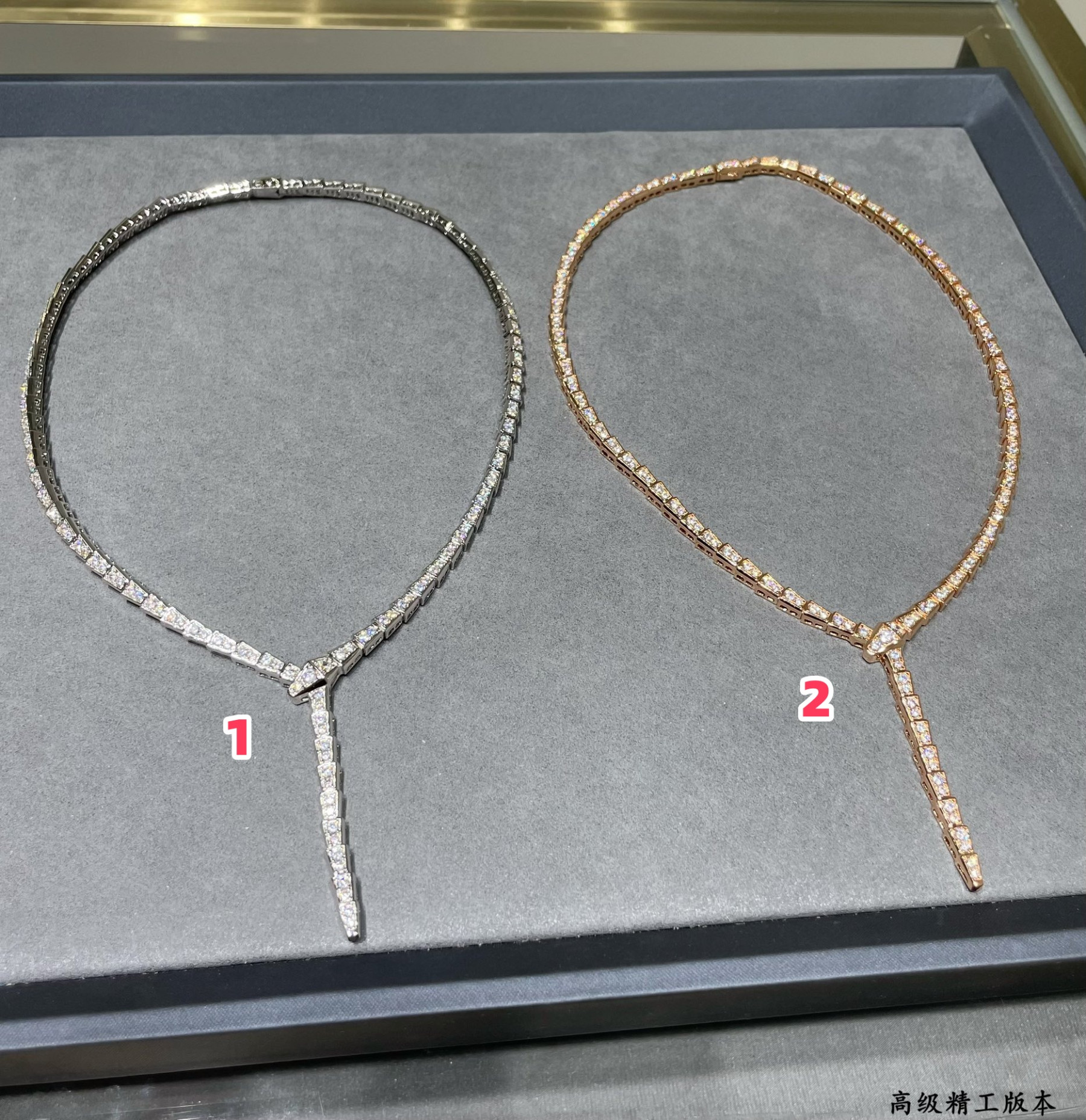 Bv1g*ai Thin snake Necklace(No refund or exchange)