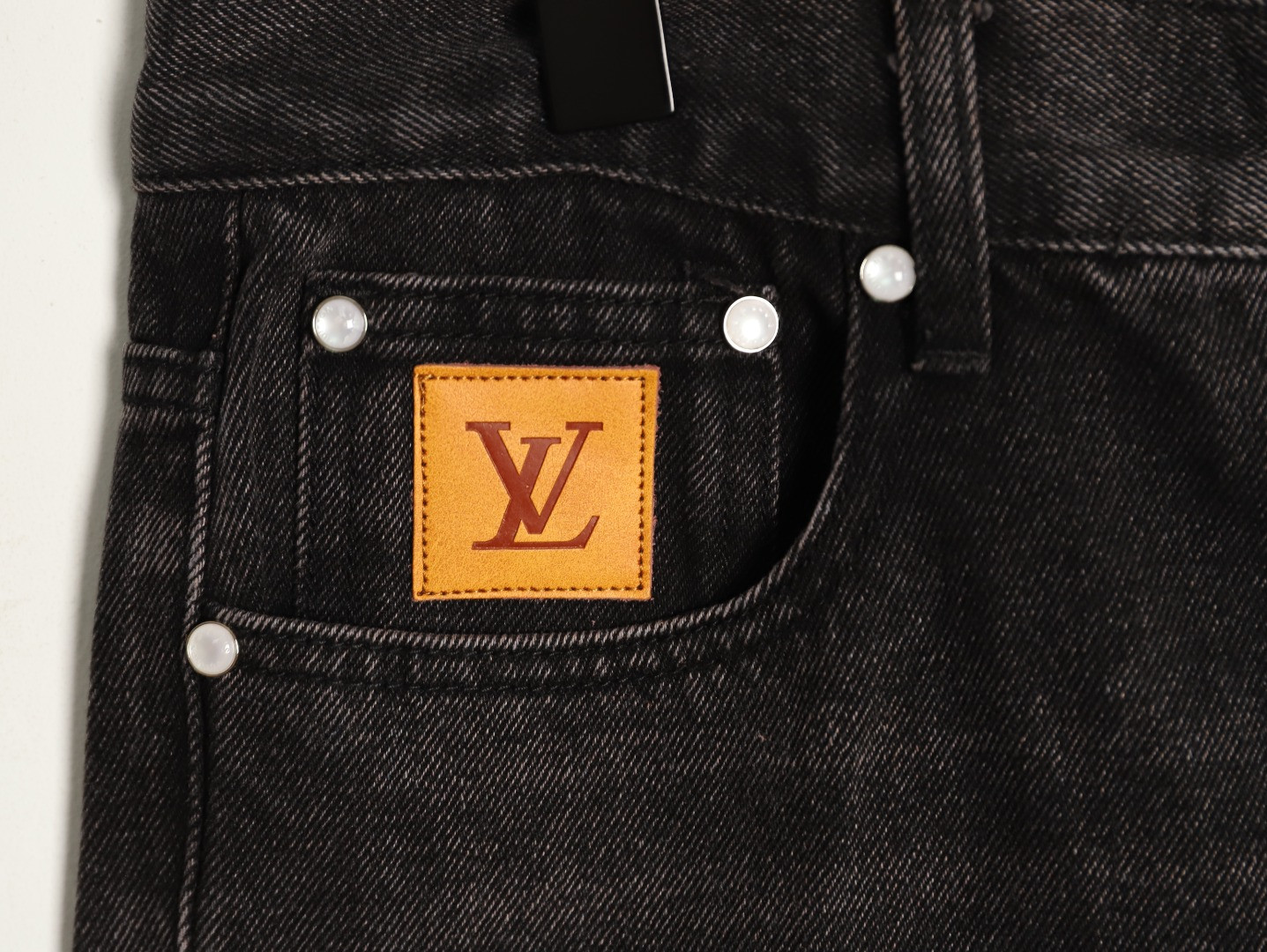 l0vis Vvtt0n x nigo 26ss jeans