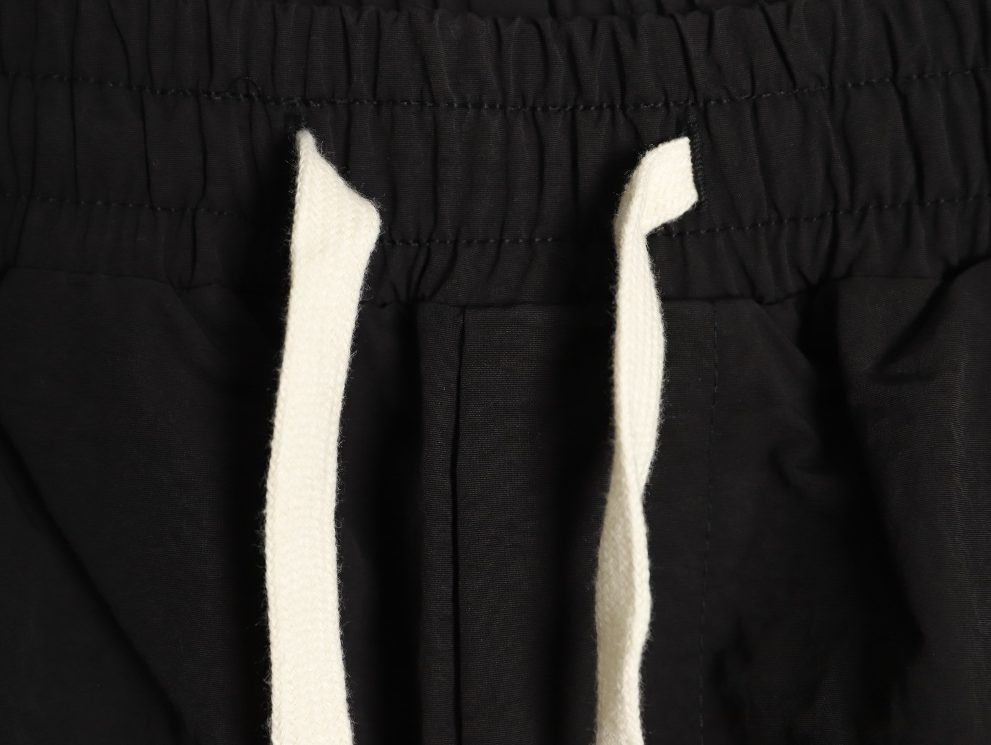 Ba1en*iaga shorts