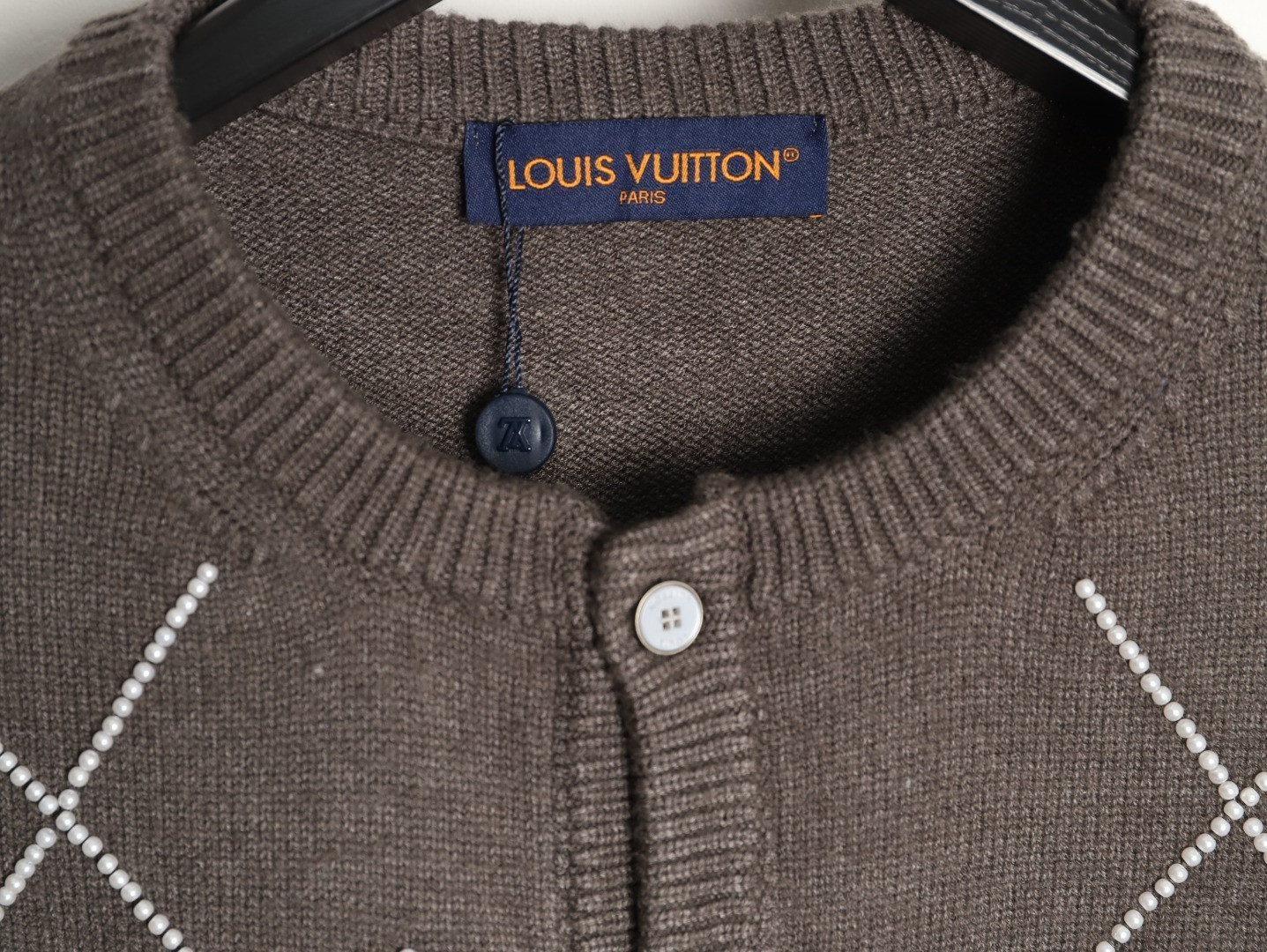 l0vis Vvtt0n lv knitting cardigan