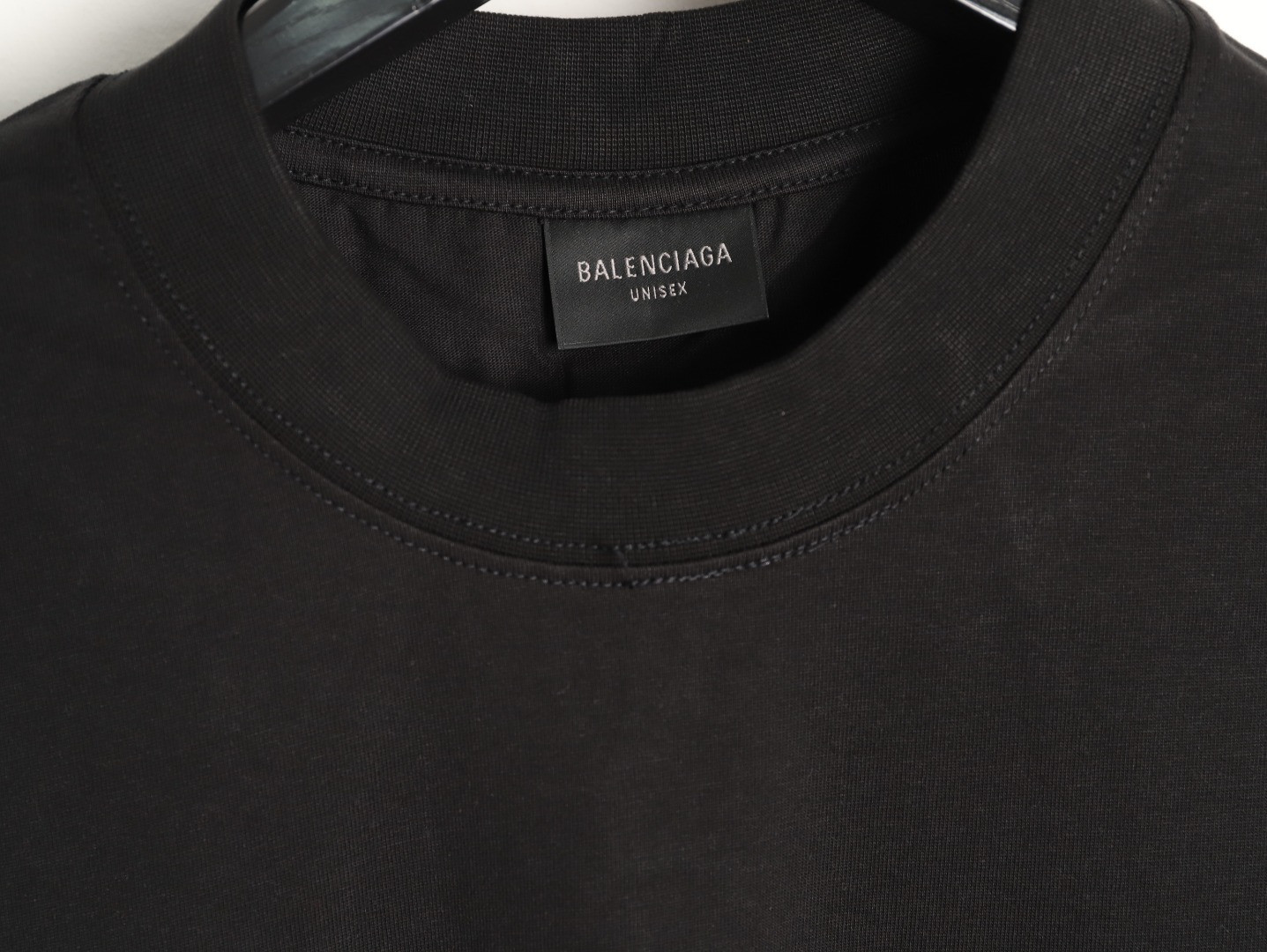 Ba1en*iaga short-sleeved t-shirt