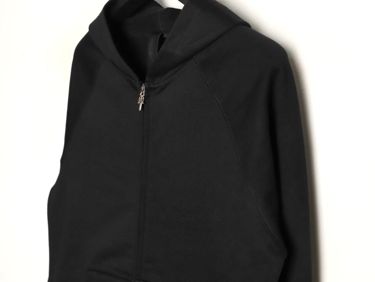 Ch*0me He**ts hoodies