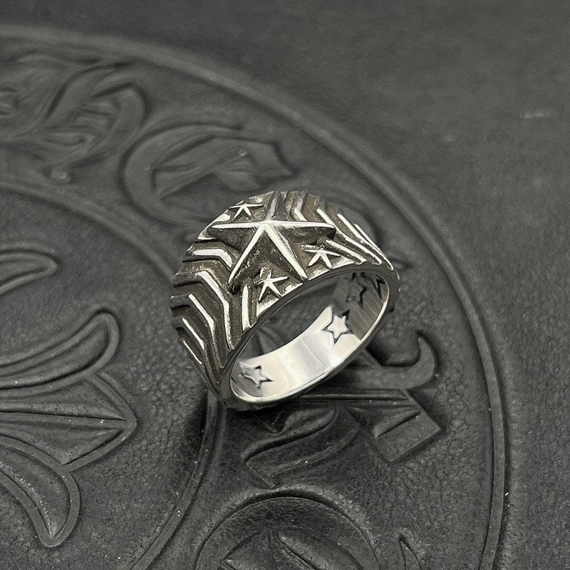 Ch*0me He**ts Wavy Star Ring