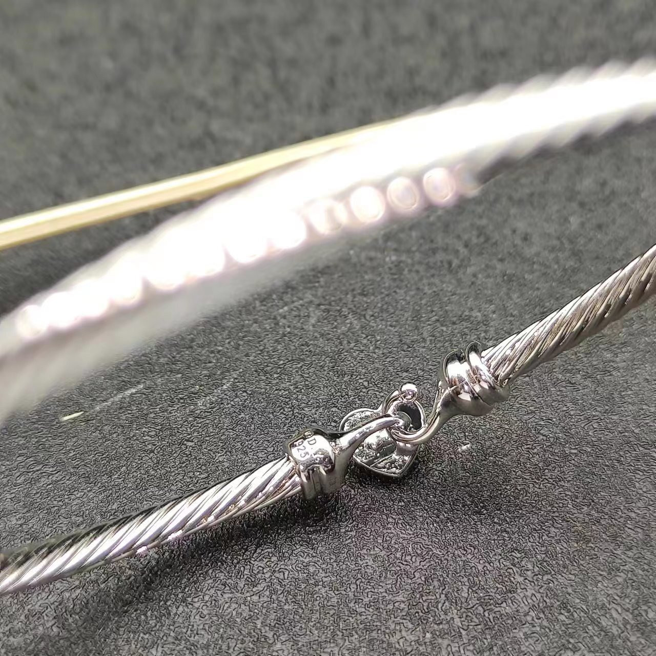 dau1d Yvrm*n 3mm hook bracelet(wrist circumference 15-18cm)