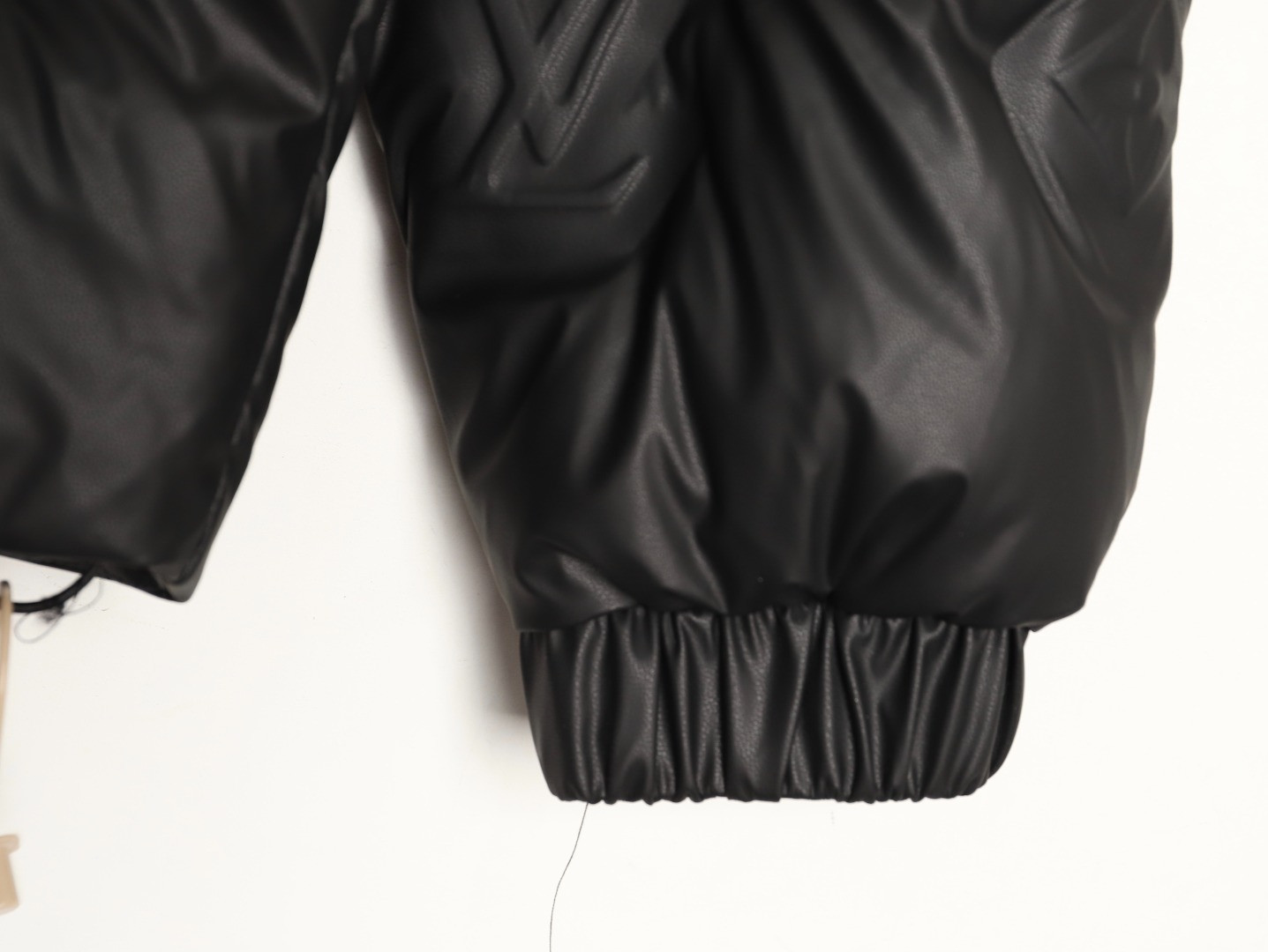 L0vis Vvtt0n Short Puffer jacket