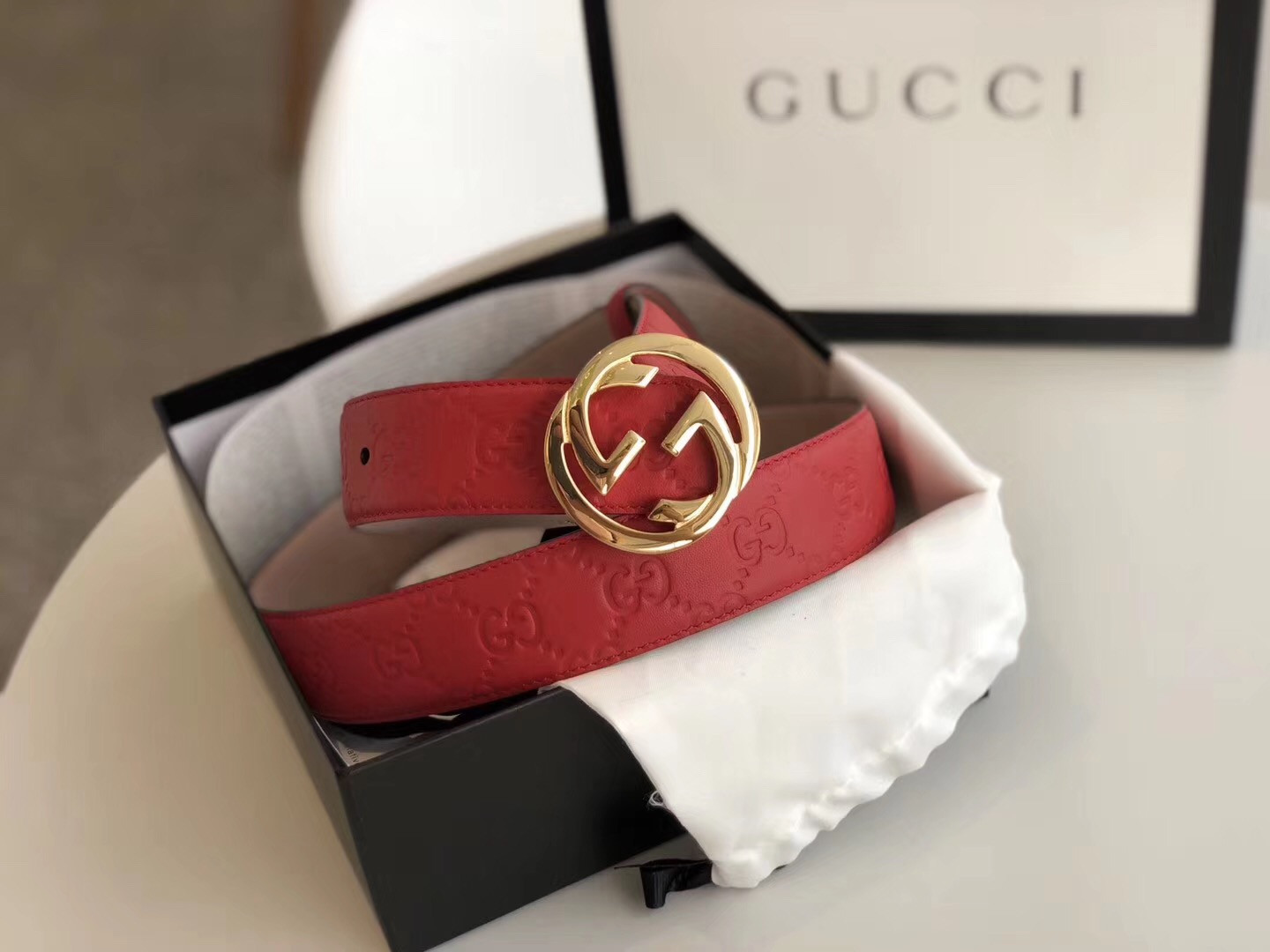 Red Gvc*1 Signature Leather Women Belt