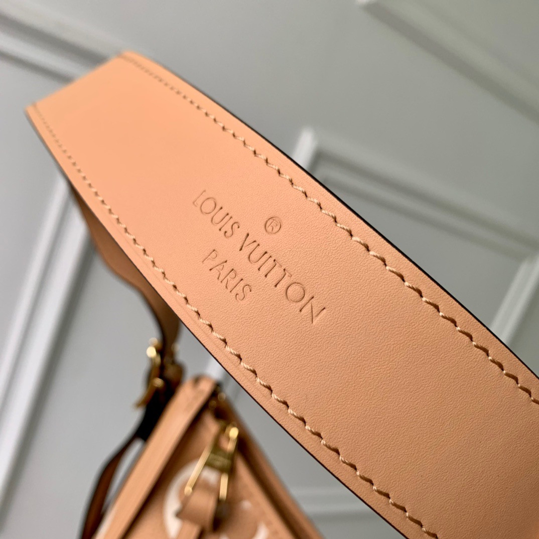 lv CarryAll MM M46289