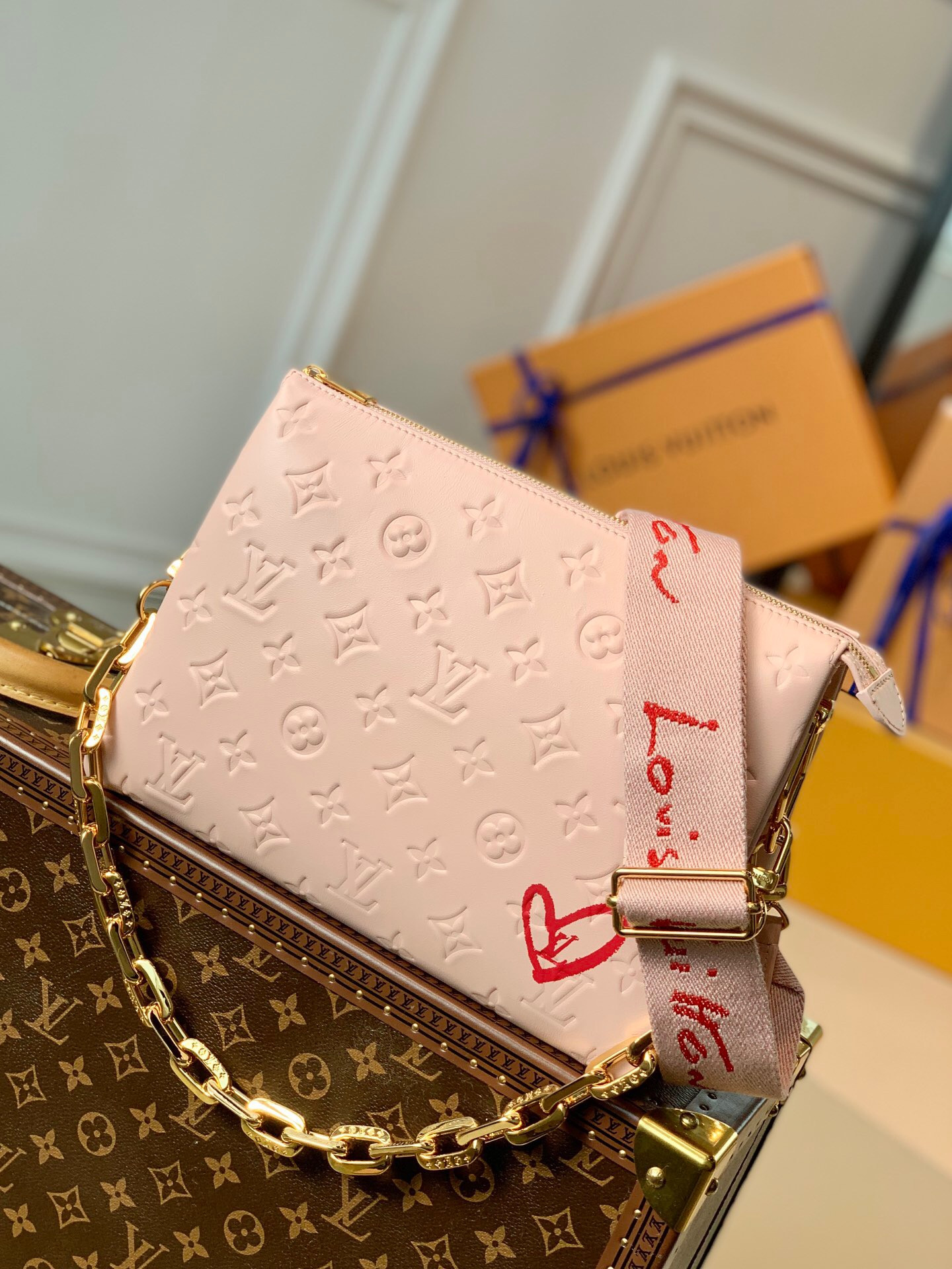 LV COUSSIN PM M58739